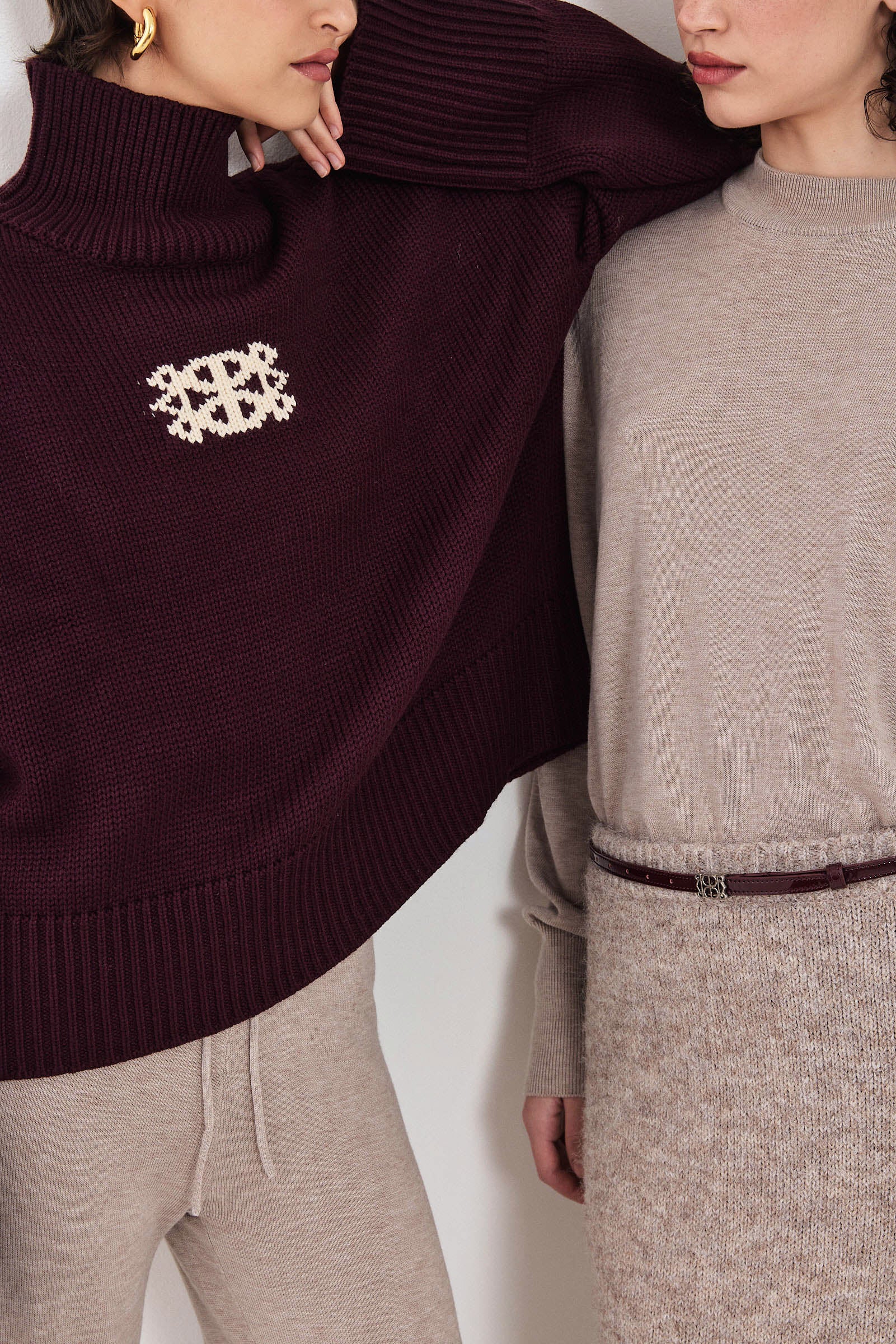 Light Knitted Mockneck - Image 8