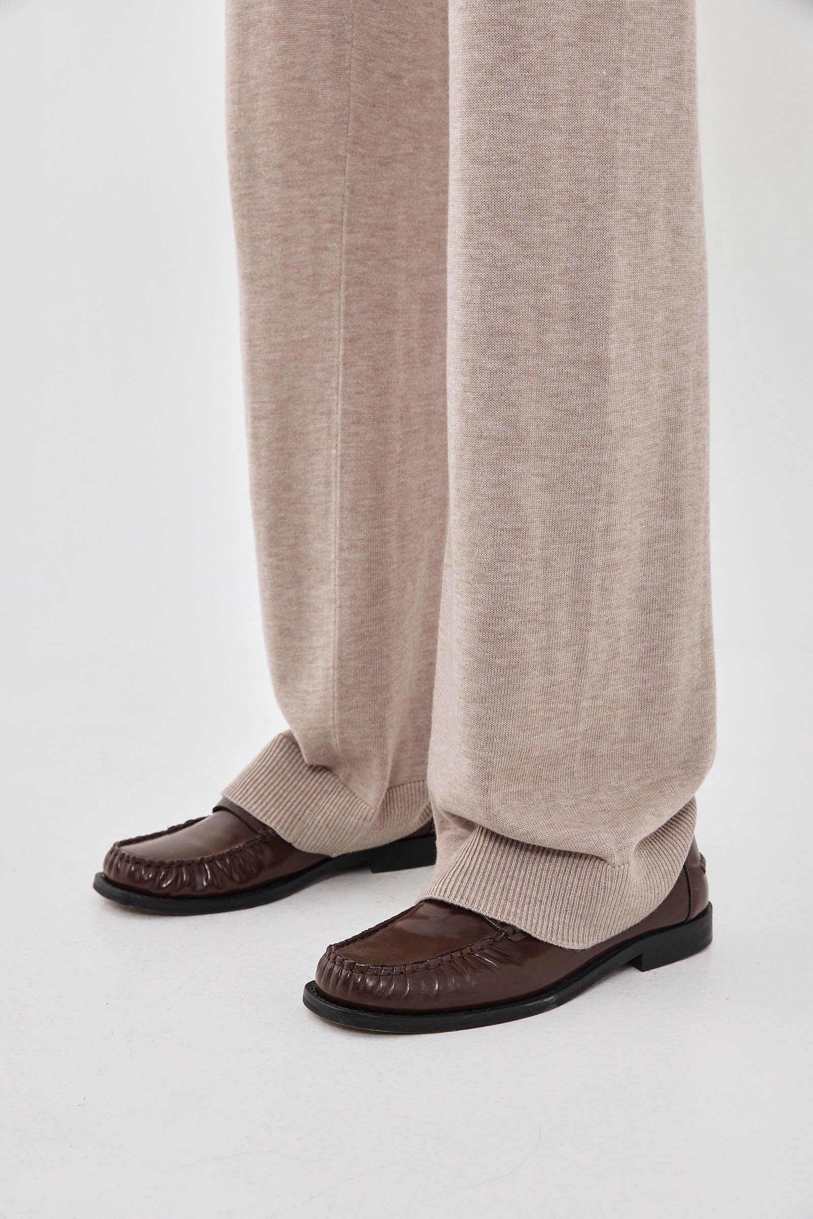 Light Knitted Pants - Image 7