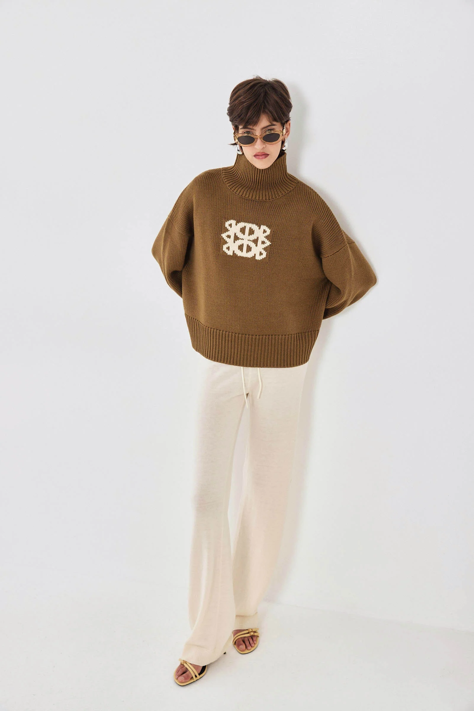 Light Knitted Pants - Image 3