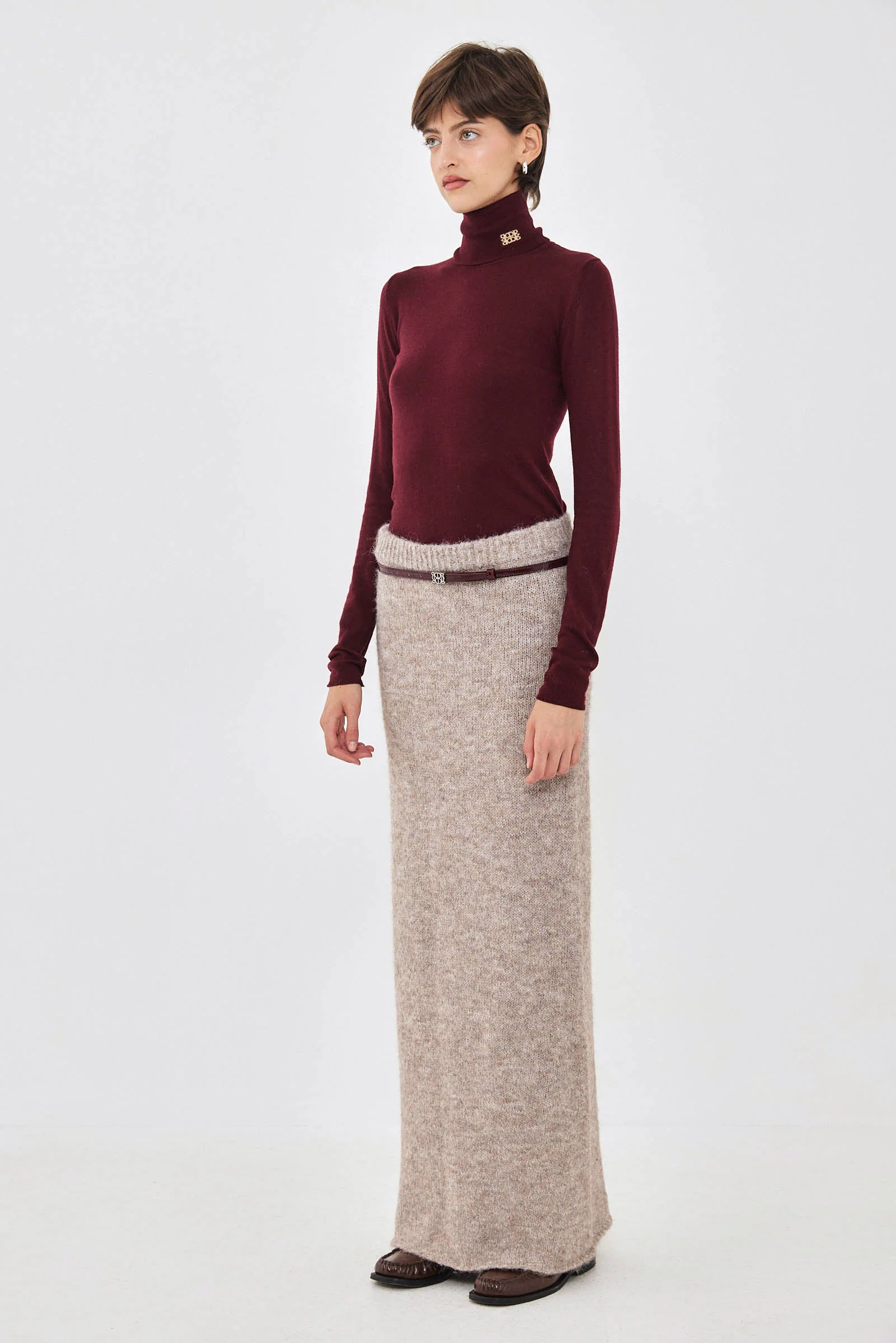 Lightweight Knitted Turtleneck Logo Top - Image 4