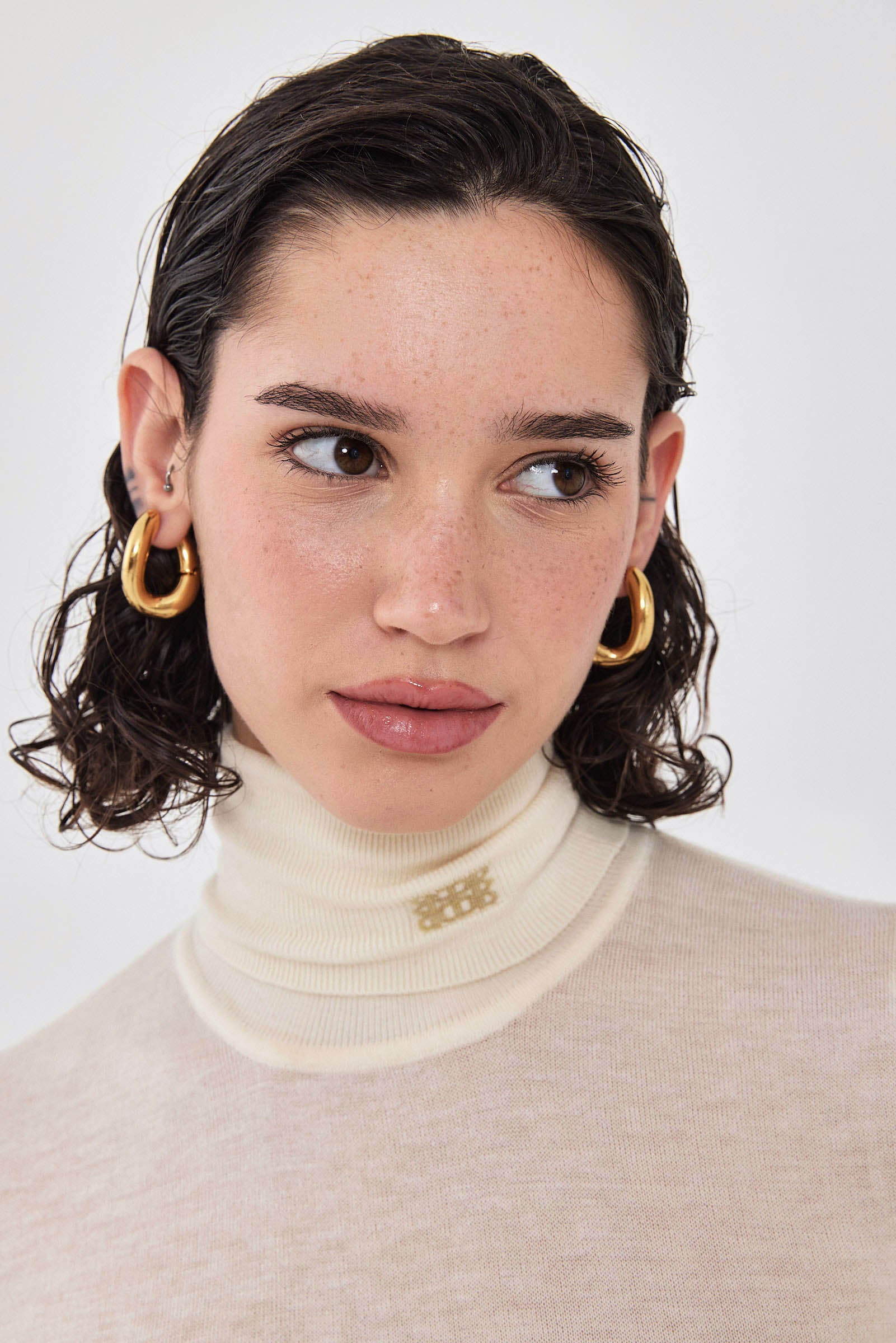 Lightweight Knitted Turtleneck Logo Top - Image 8