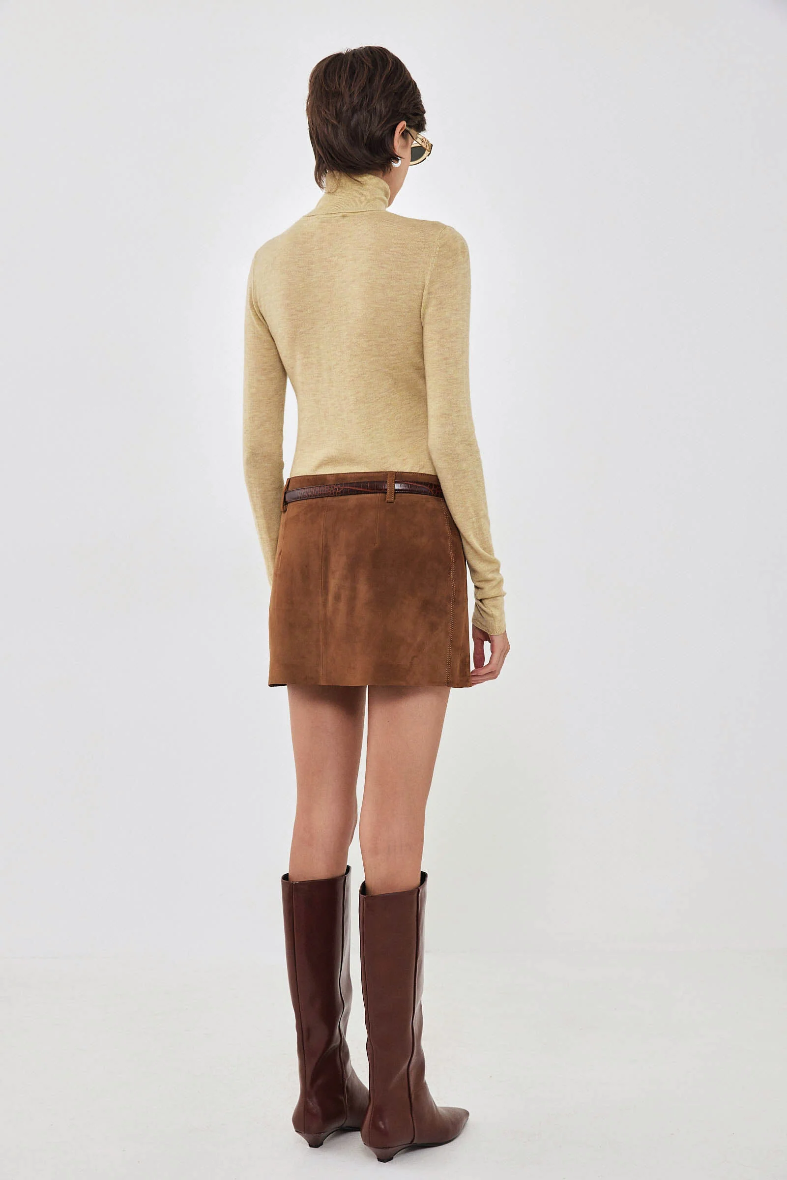 Lightweight Knitted Turtleneck Logo Top - Image 5