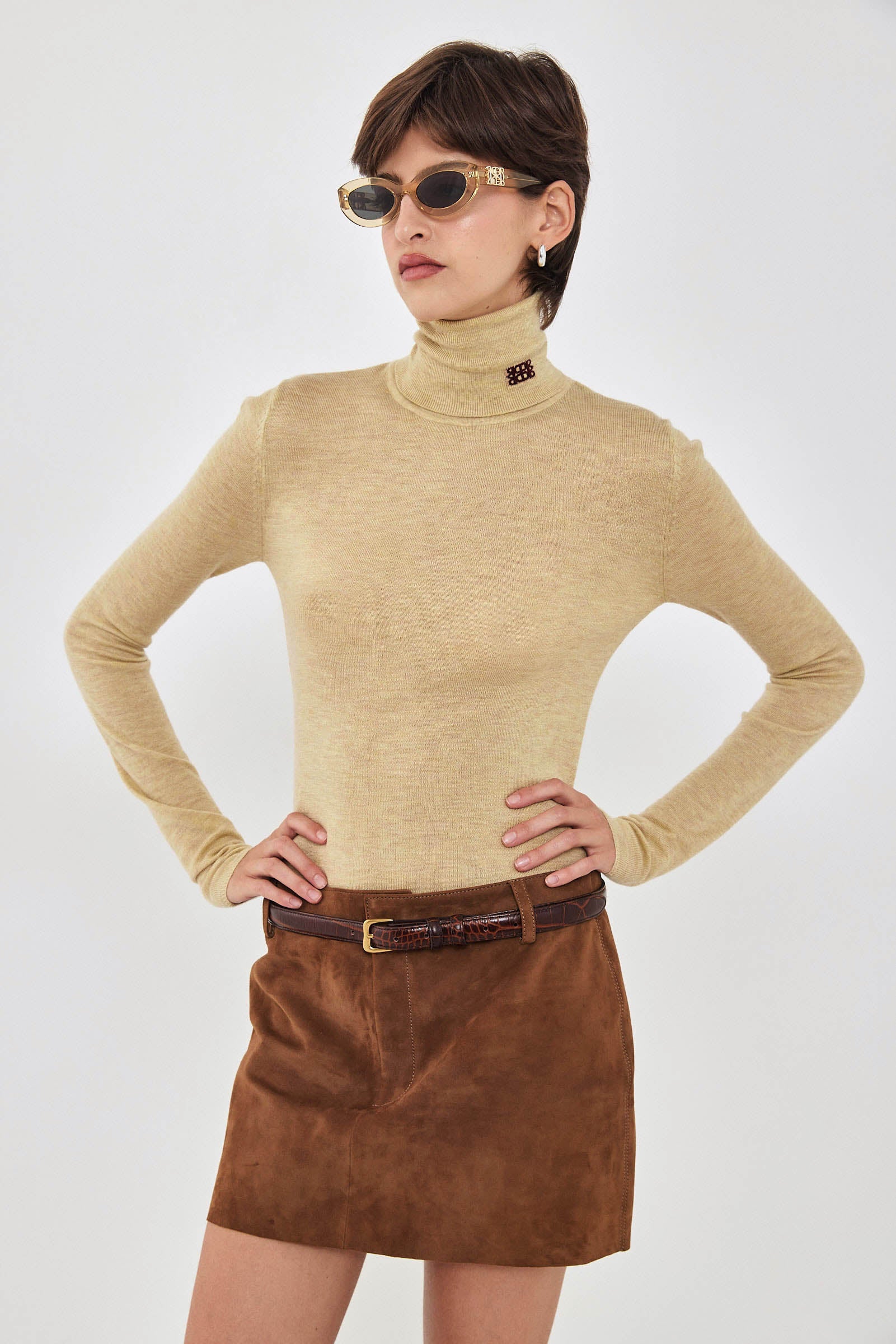 Lightweight Knitted Turtleneck Logo Top - Image 7