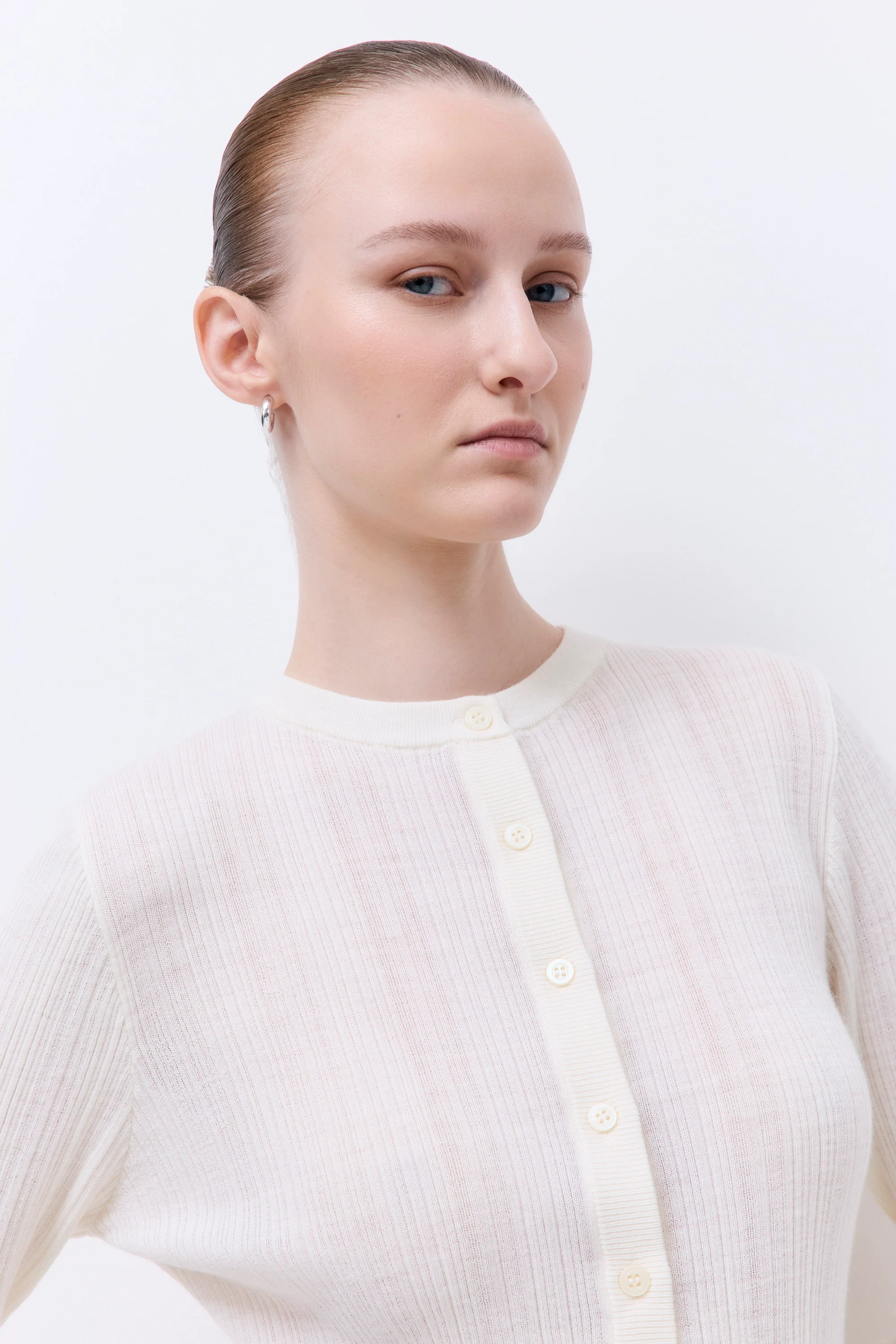 Merino Wool Loose Cardigan - Image 6