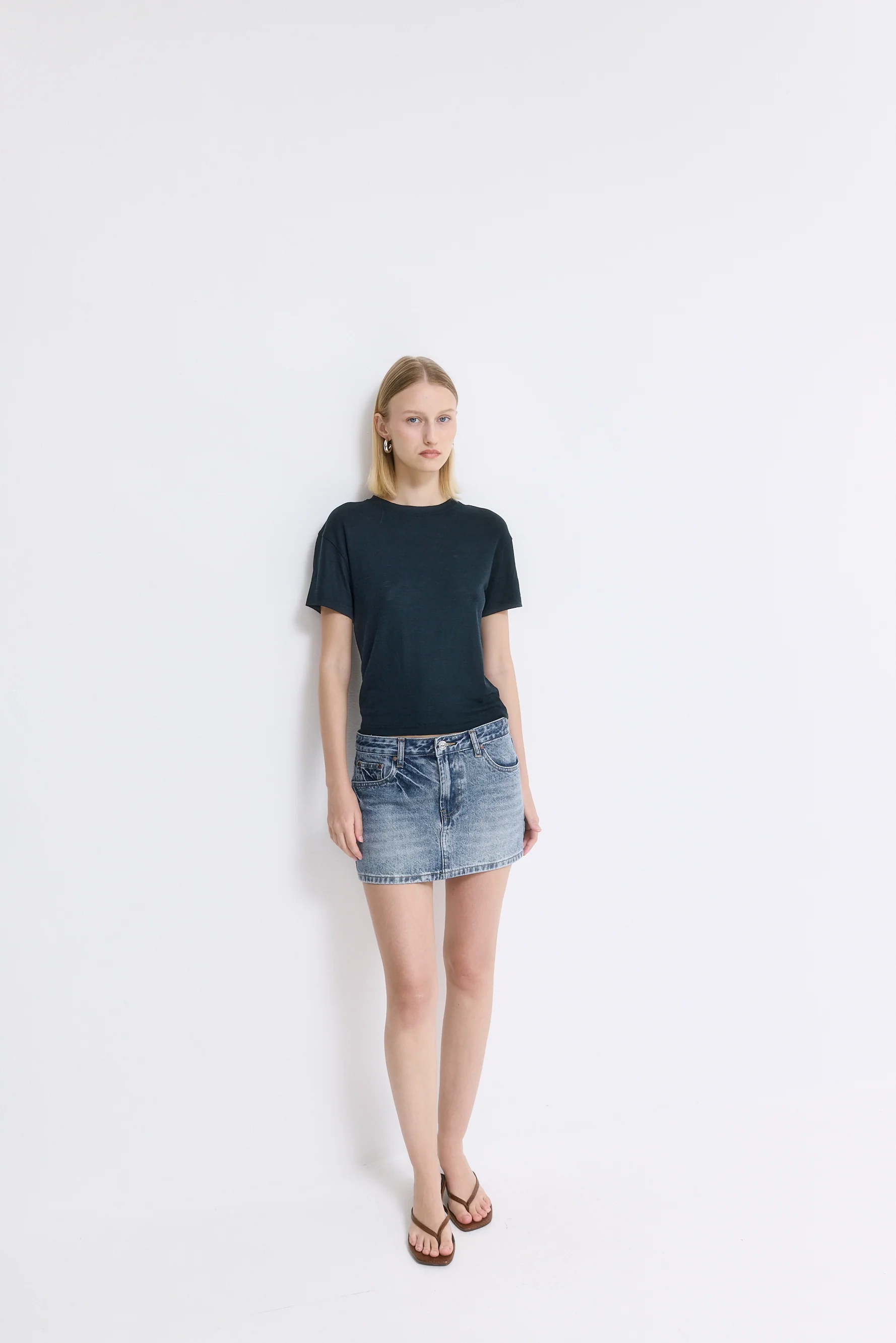 Low Rise Mini Denim Skirt - Image 3