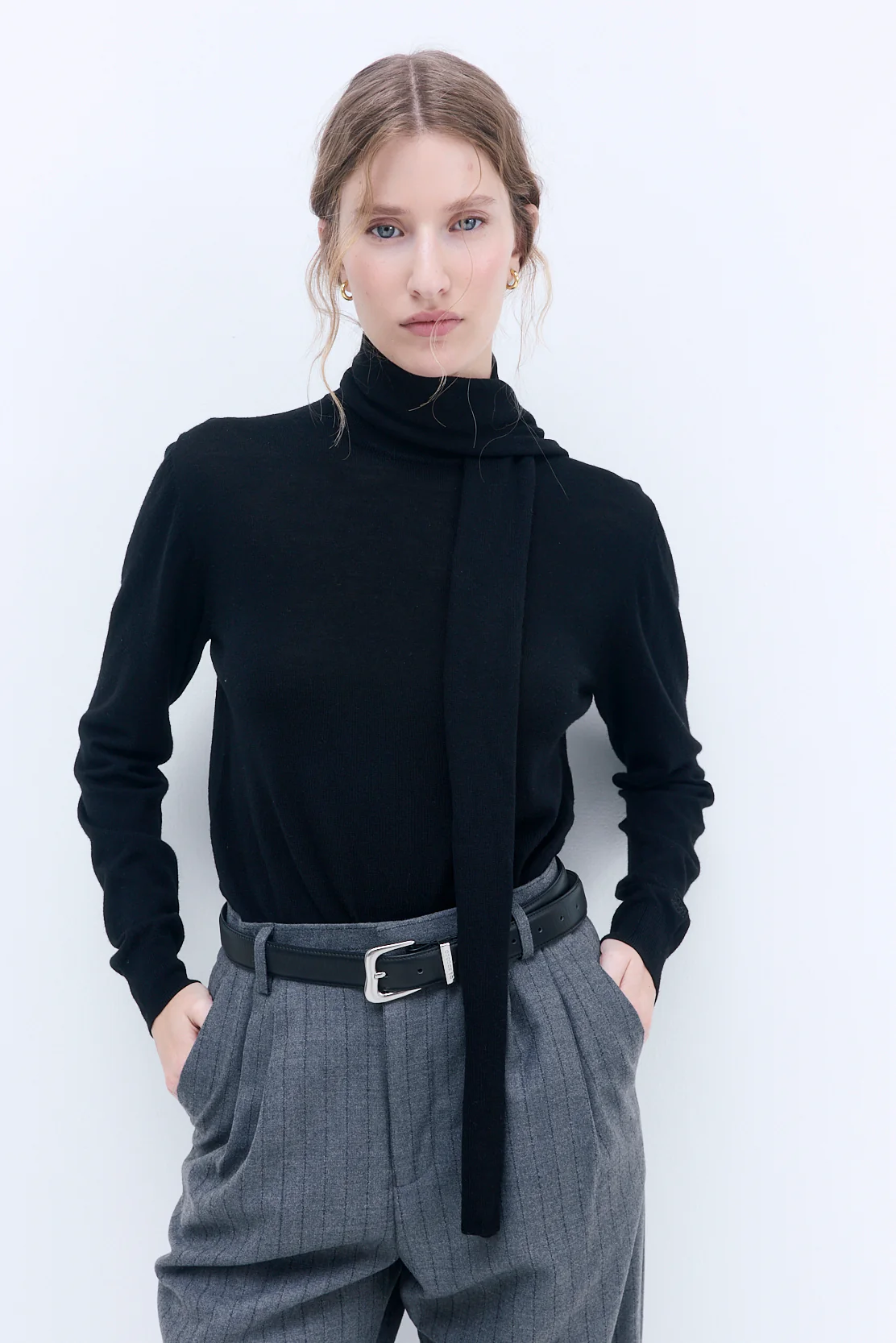 Merino Wool Skinny Scarf - Image 2