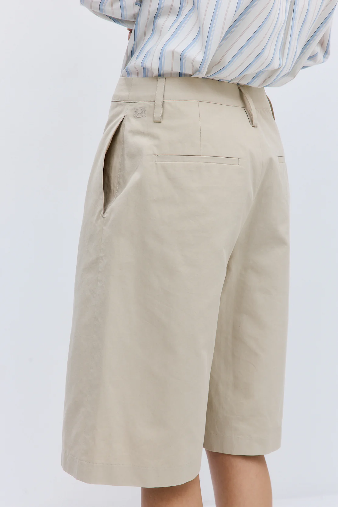 Mid Rise Bermuda Shorts - Image 6