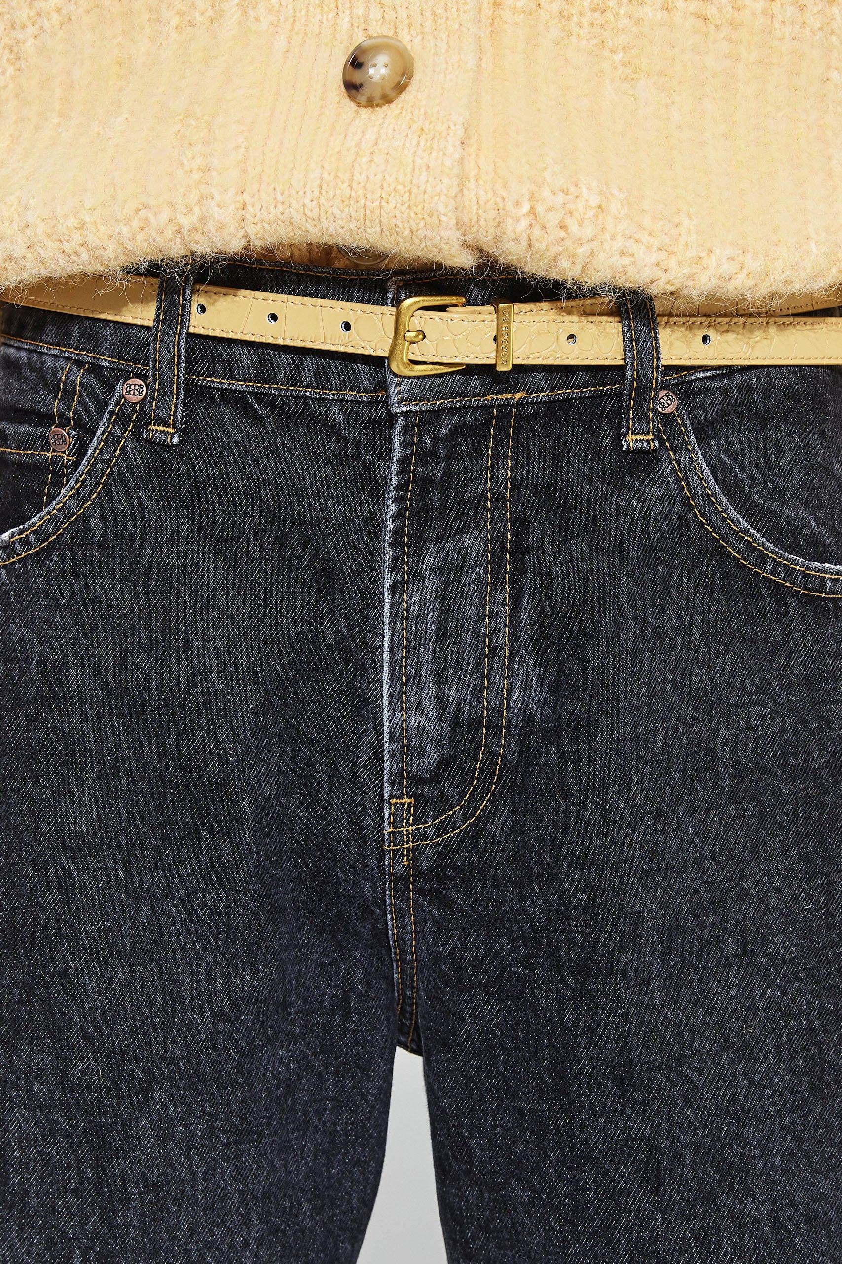 No.11| Mid Rise Full Length Baggy Denim - Image 6