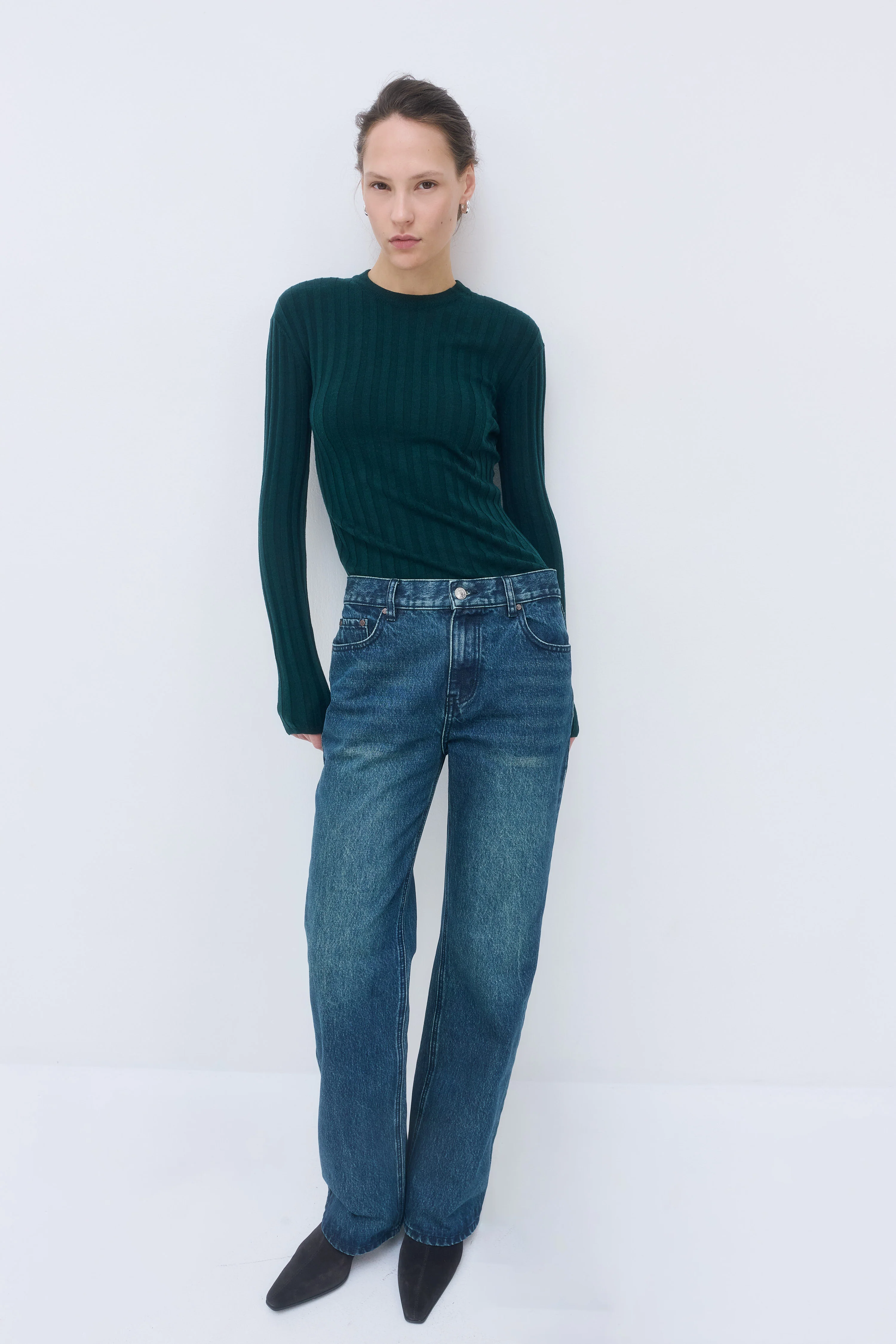 No.11| Mid Rise Full Length Baggy Denim - Image 3