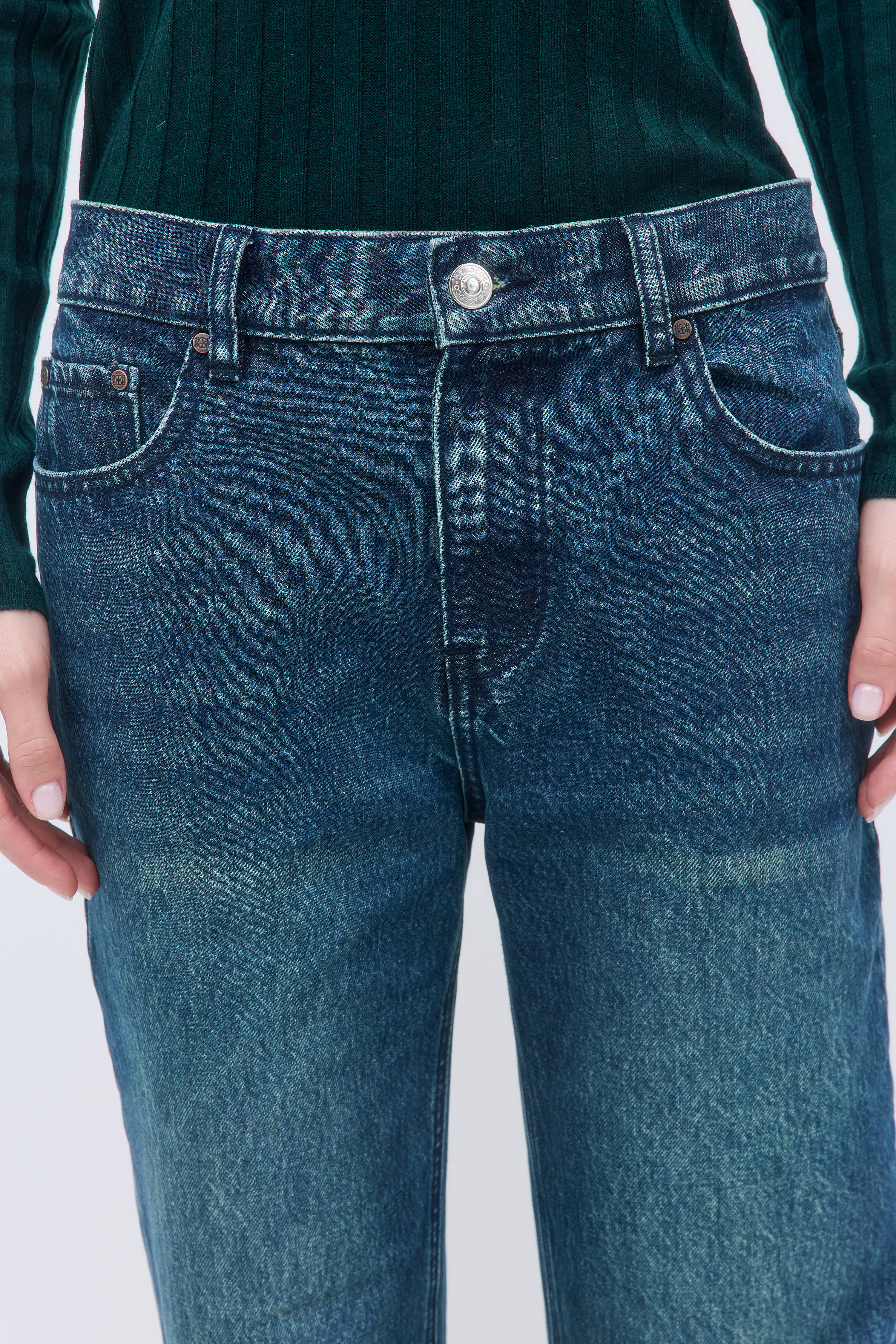 No.11| Mid Rise Full Length Baggy Denim - Image 7