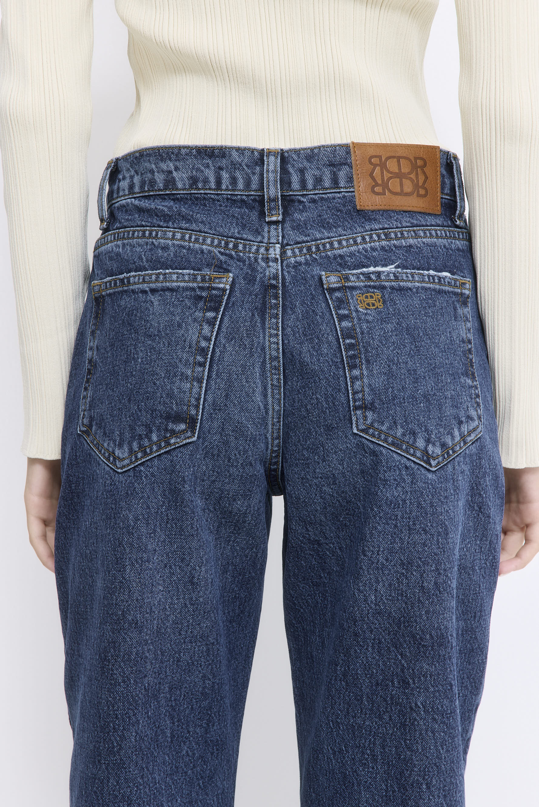 No.11| Mid Rise Full Length Baggy Denim - Image 6