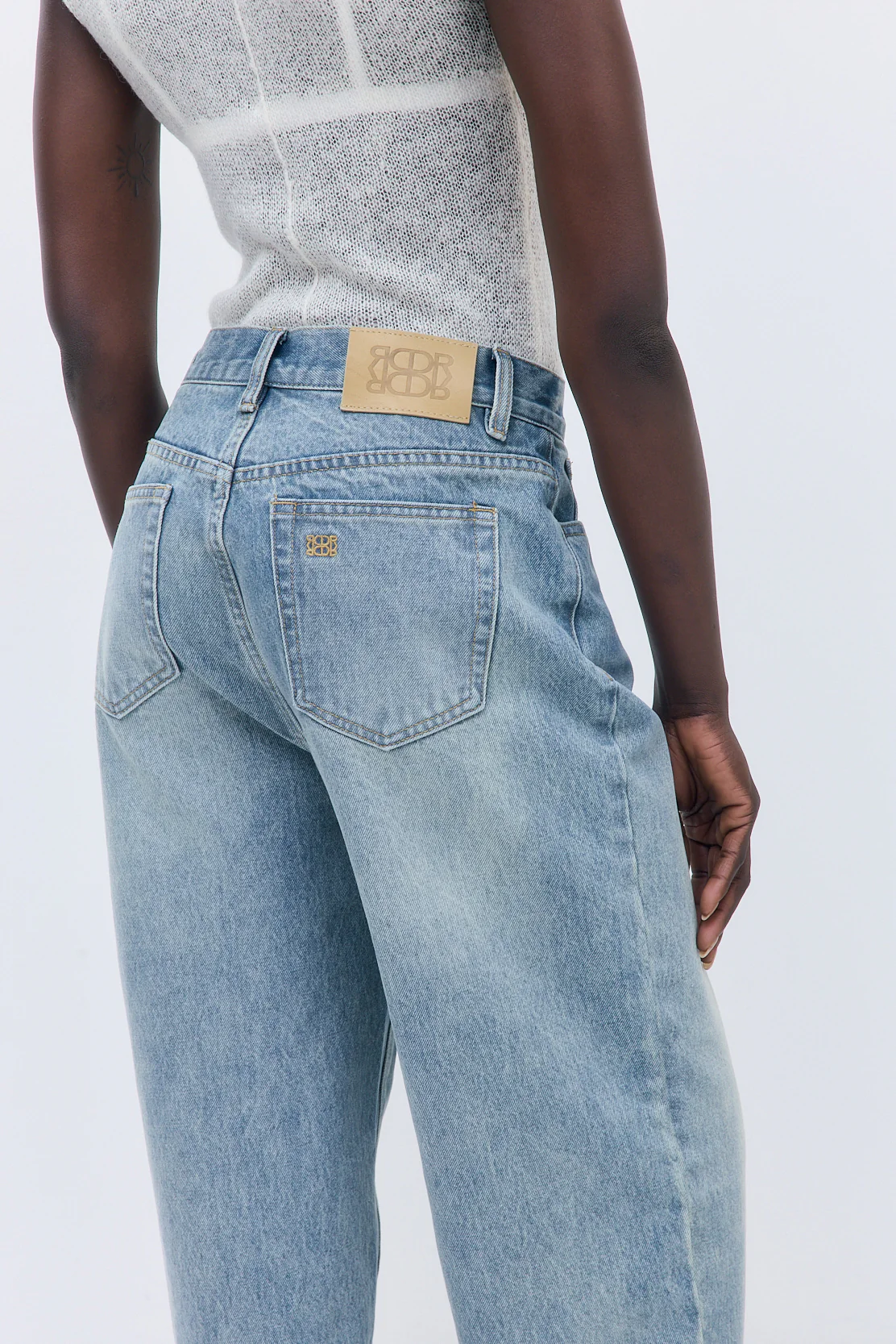 No.13| High Rise Tapered Balloon Denim - Image 6