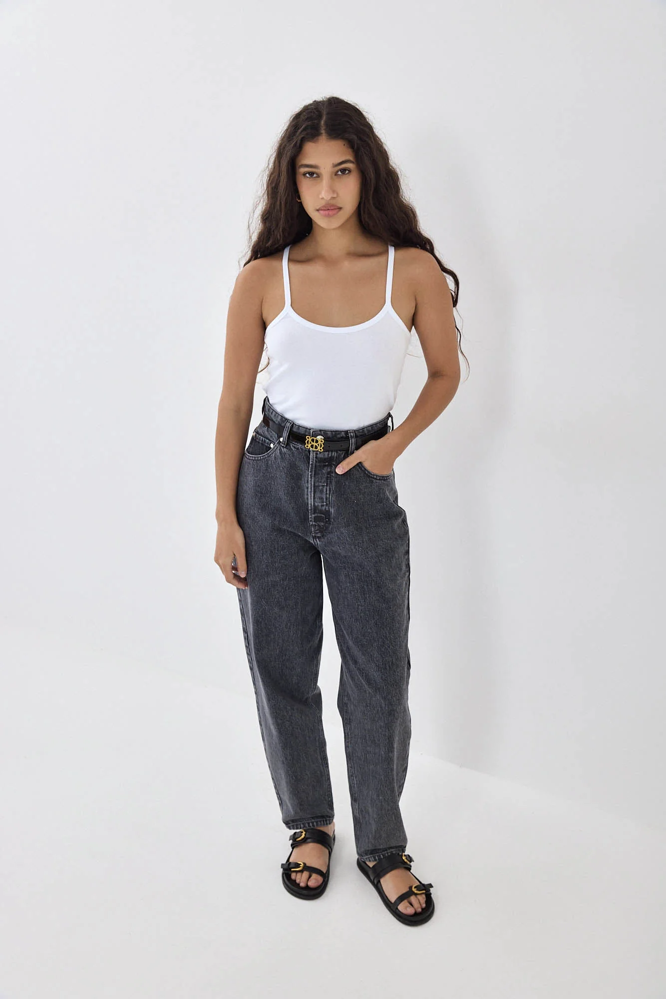 No.13| High Rise Tapered Balloon Denim - Image 3