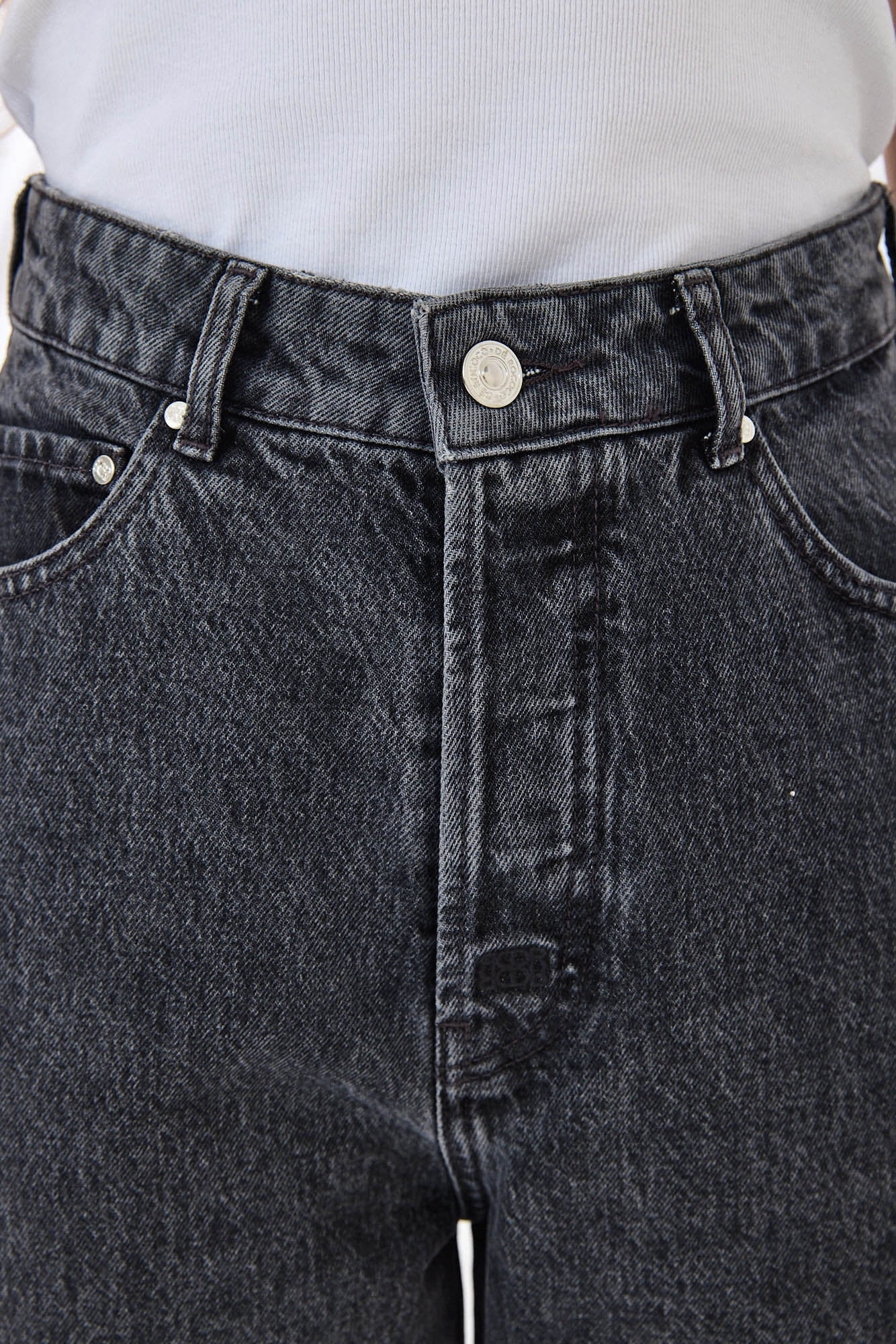 No.13| High Rise Tapered Balloon Denim - Image 7
