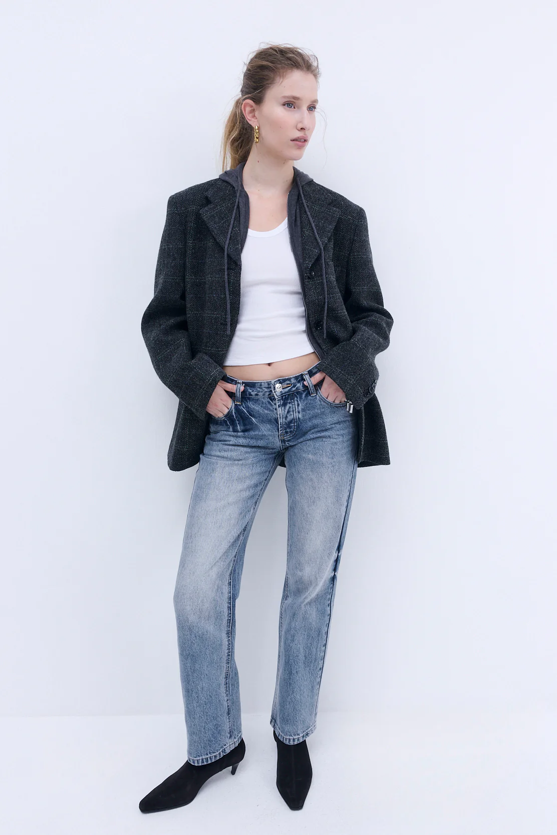 No.15| Low Rise Straight Denim - Image 3