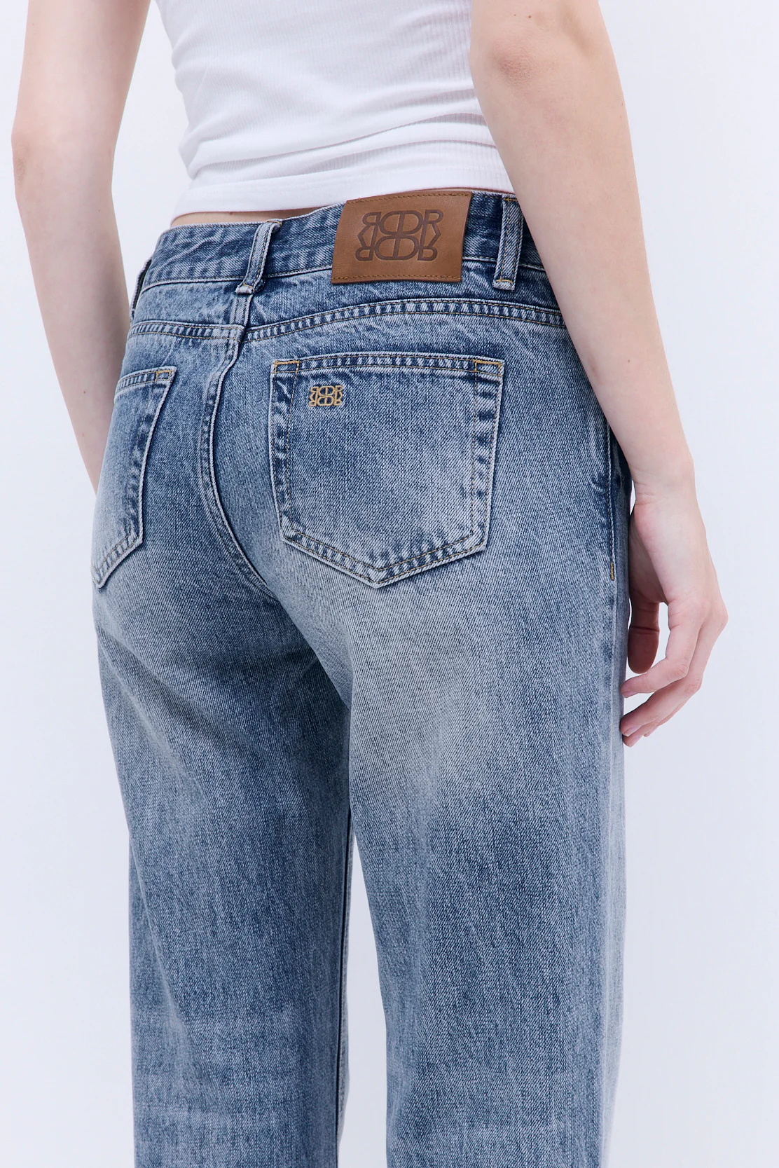 No.15| Low Rise Straight Denim - Image 7