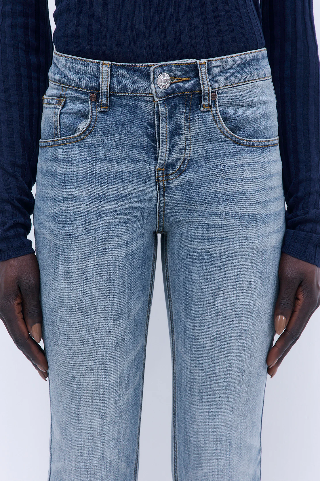 No.17| Mid Rise Bootcut Denim - Image 6