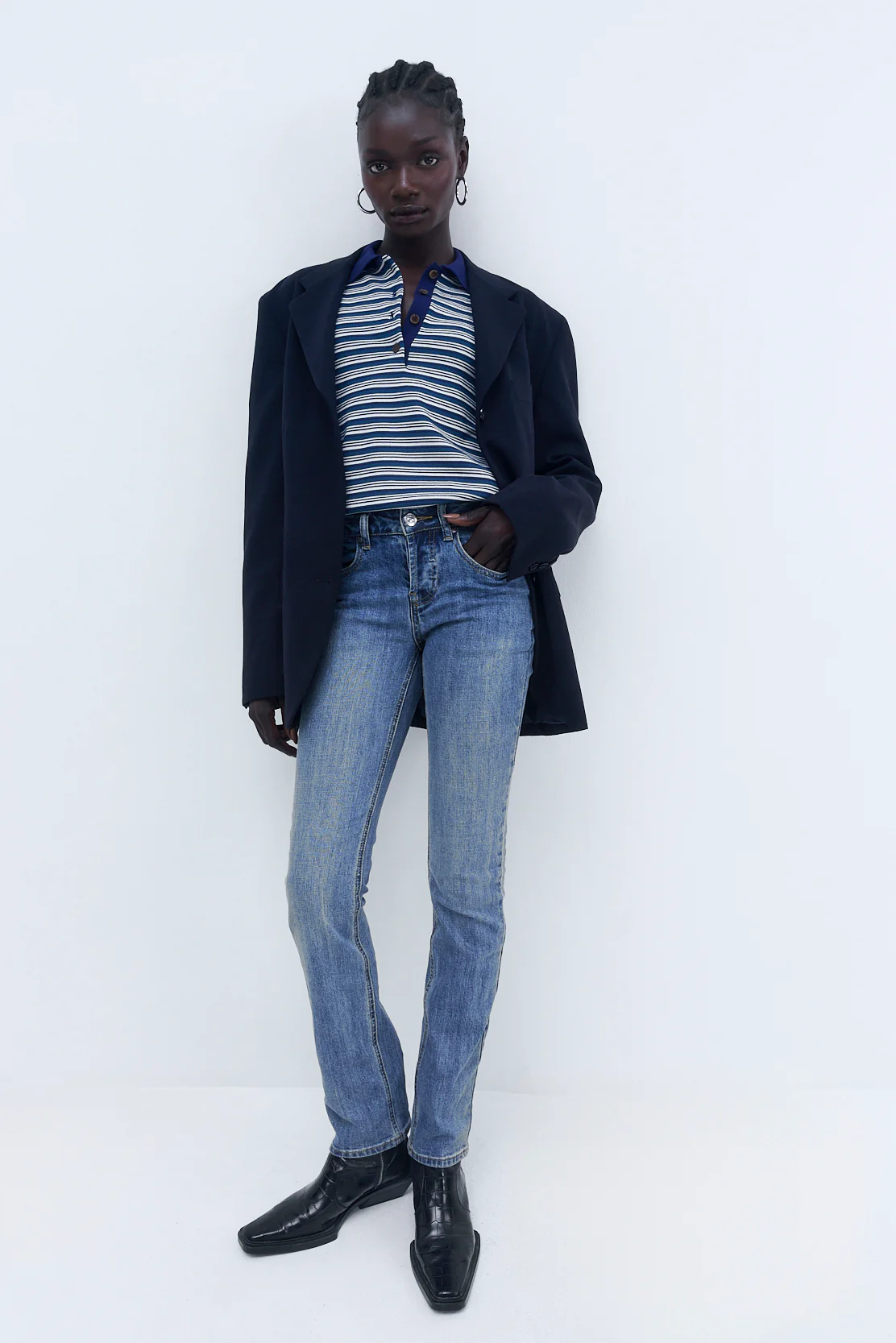 No.18| Mid Rise Fitted Denim - Image 8