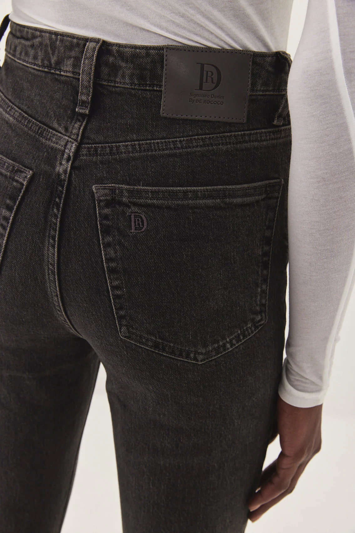 No.4 High Waist Slim Cropped Denim - Image 6