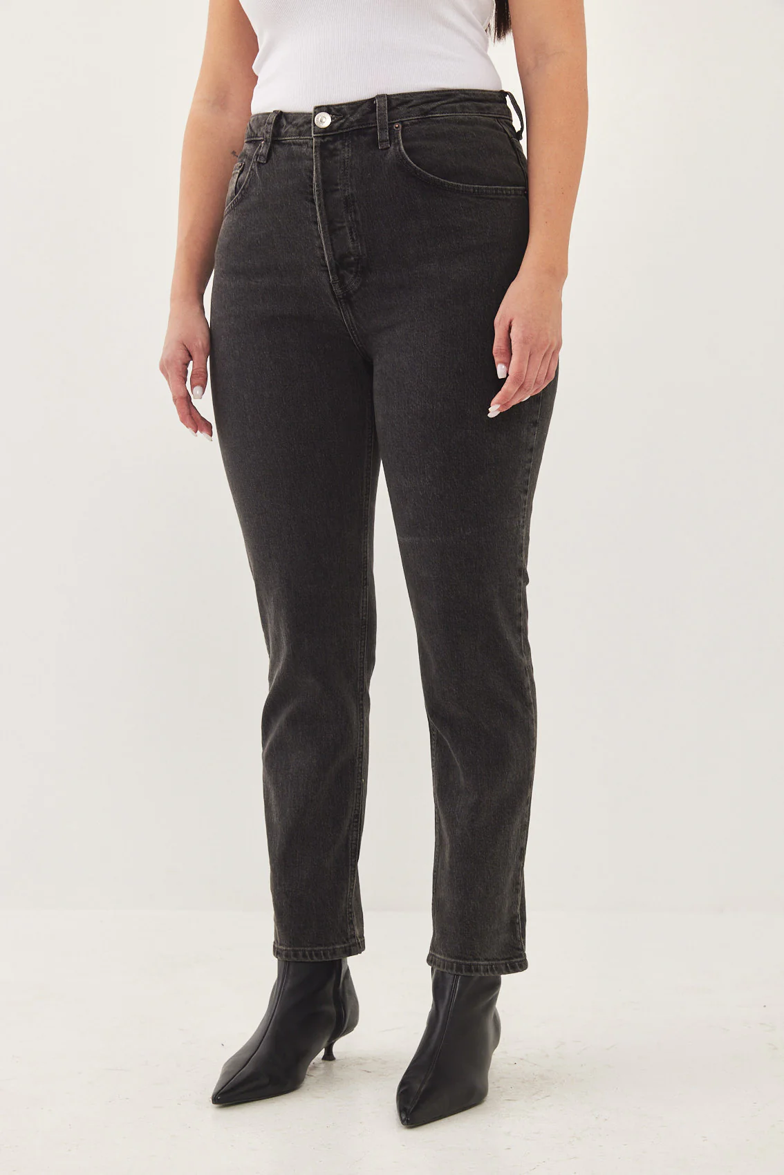 No.4 High Waist Slim Cropped Denim - Image 9