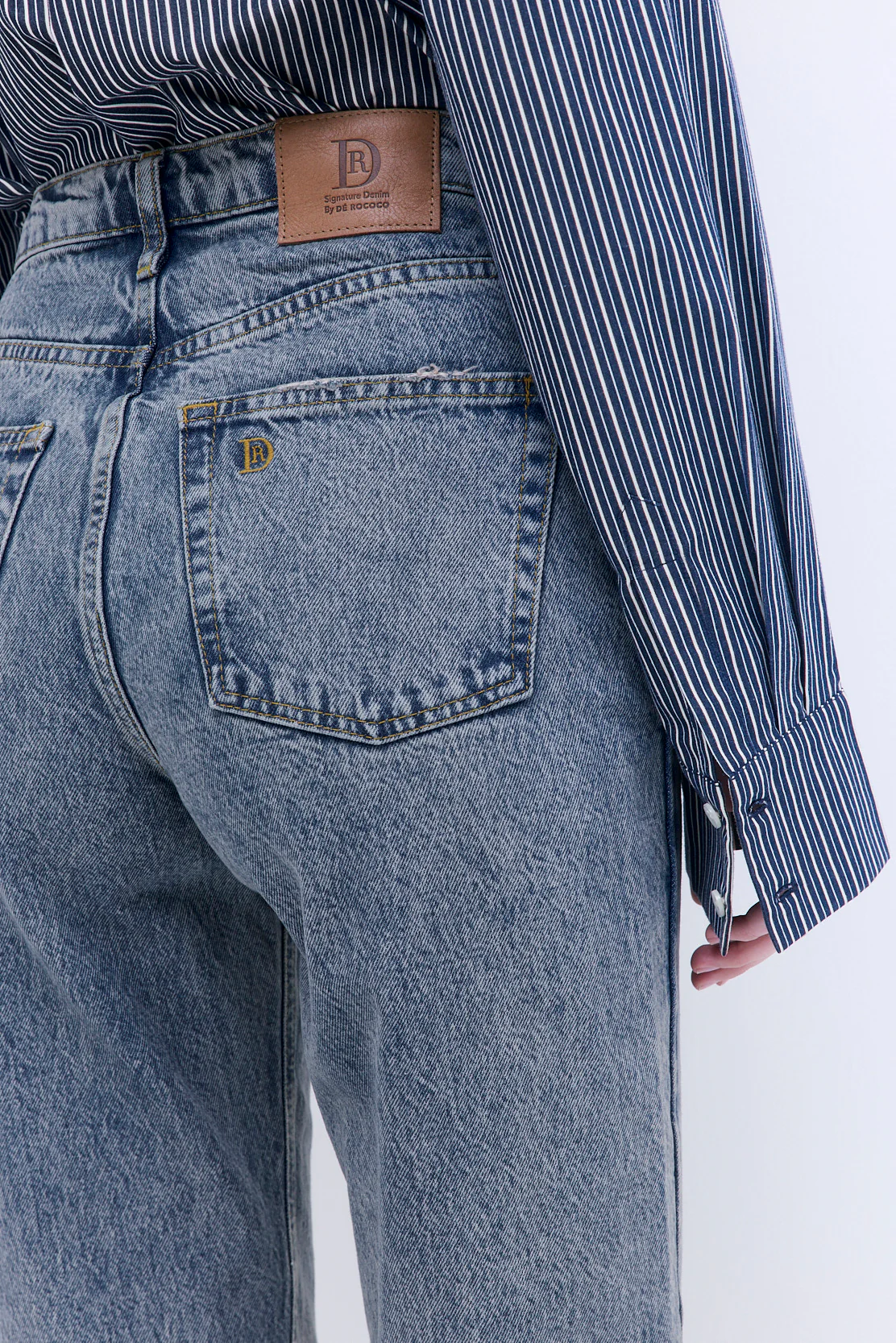 No.5| High Waist Straight Cropped Denim - Image 7