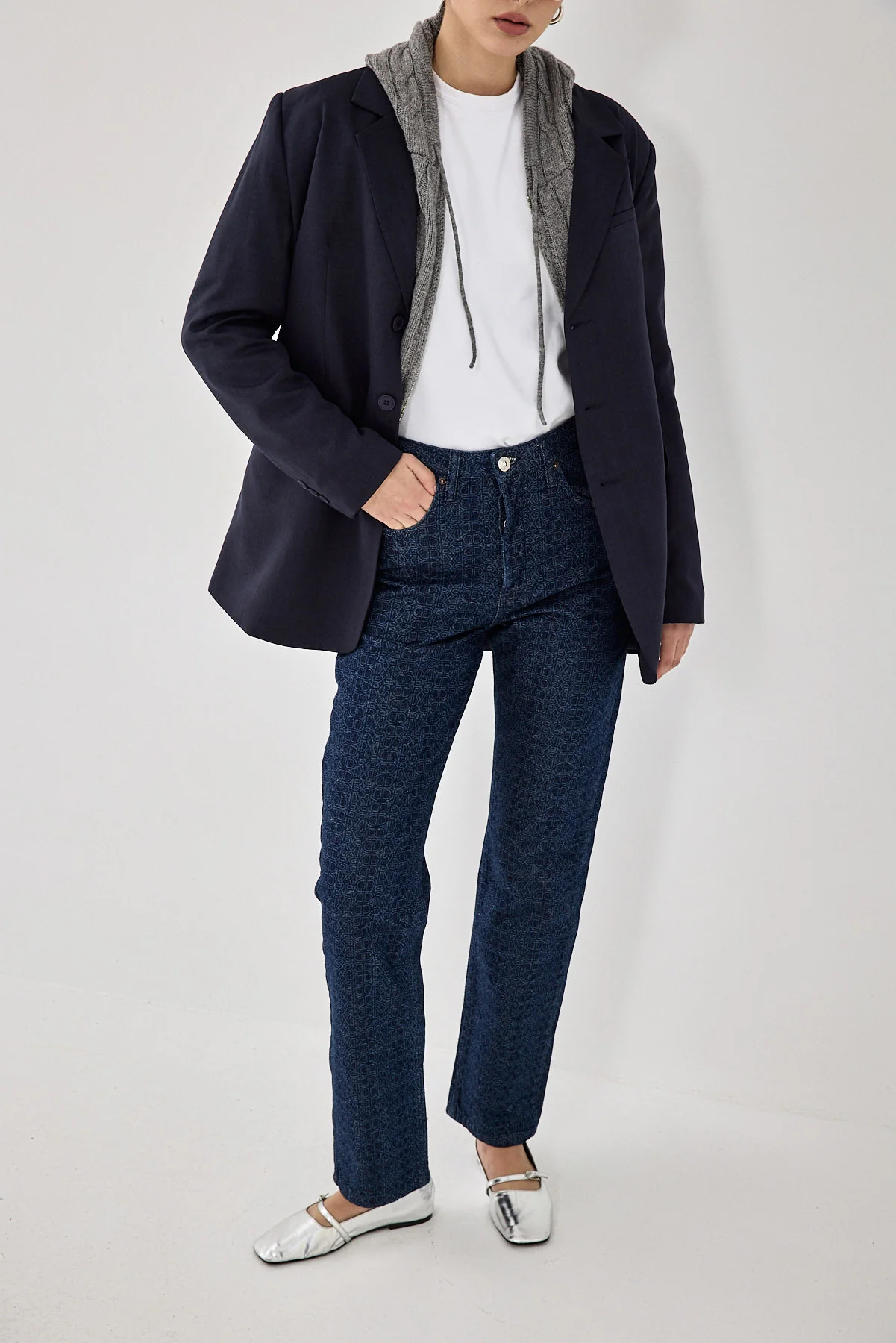 Dr Monogram No.6 High Waist Straight Denim - Image 3