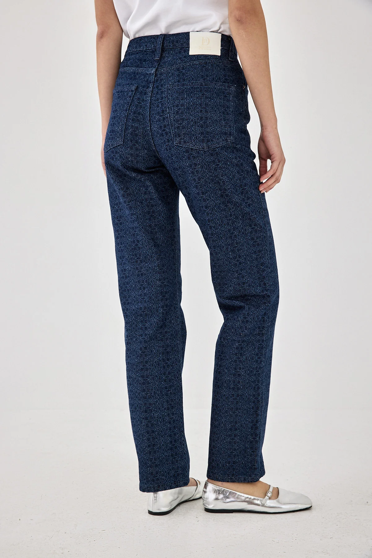 Dr Monogram No.6 High Waist Straight Denim - Image 5