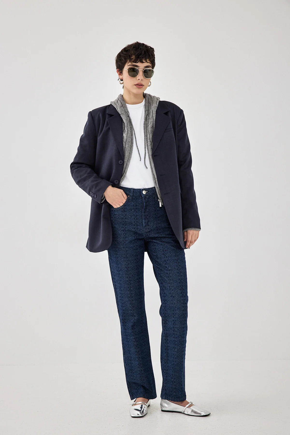 Dr Monogram No.6 High Waist Straight Denim - Image 7