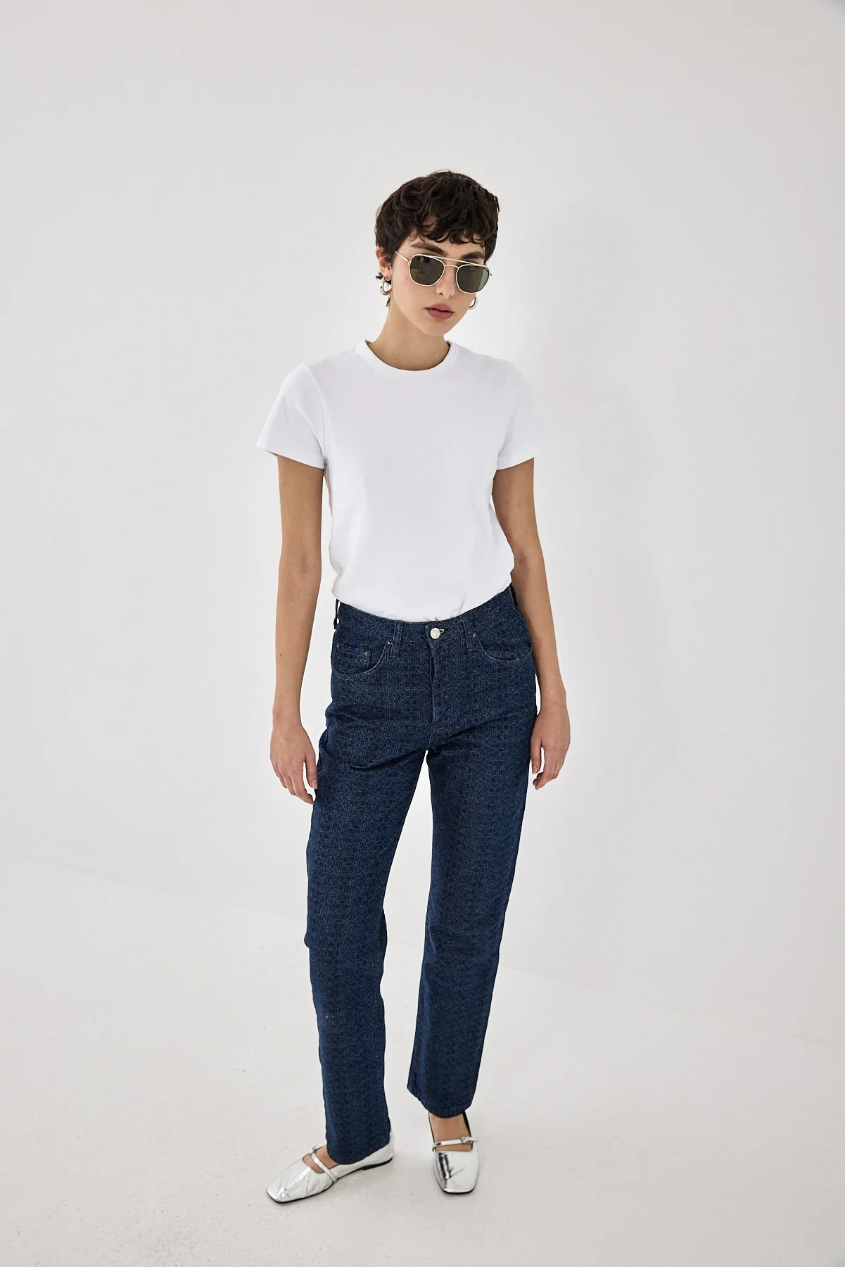 Dr Monogram No.6 High Waist Straight Denim - Image 8