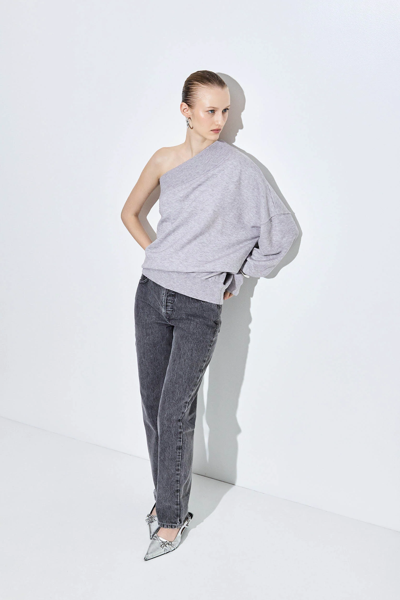 One Shoulder Jumper - Image 3
