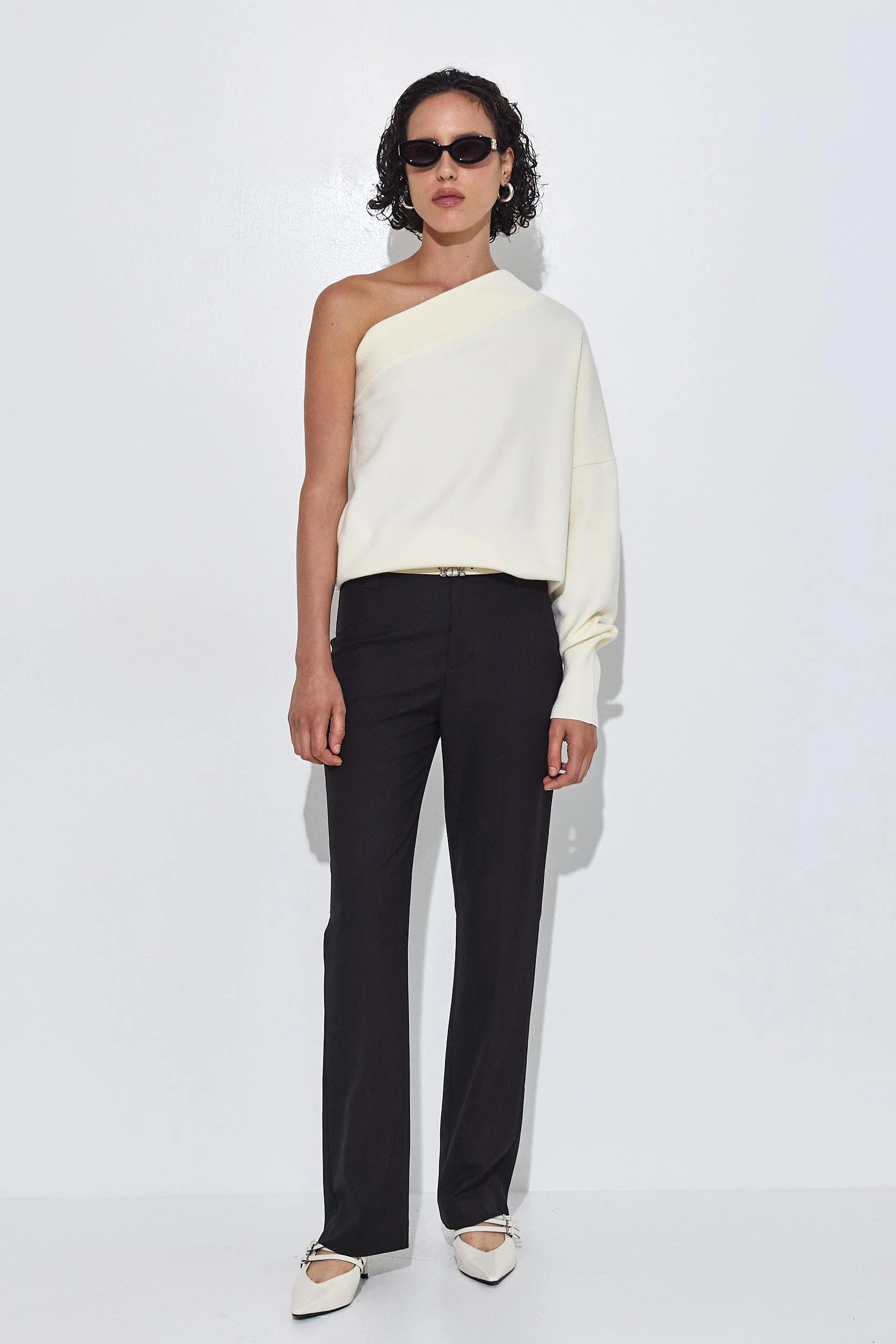 One Shoulder Jumper - Image 2