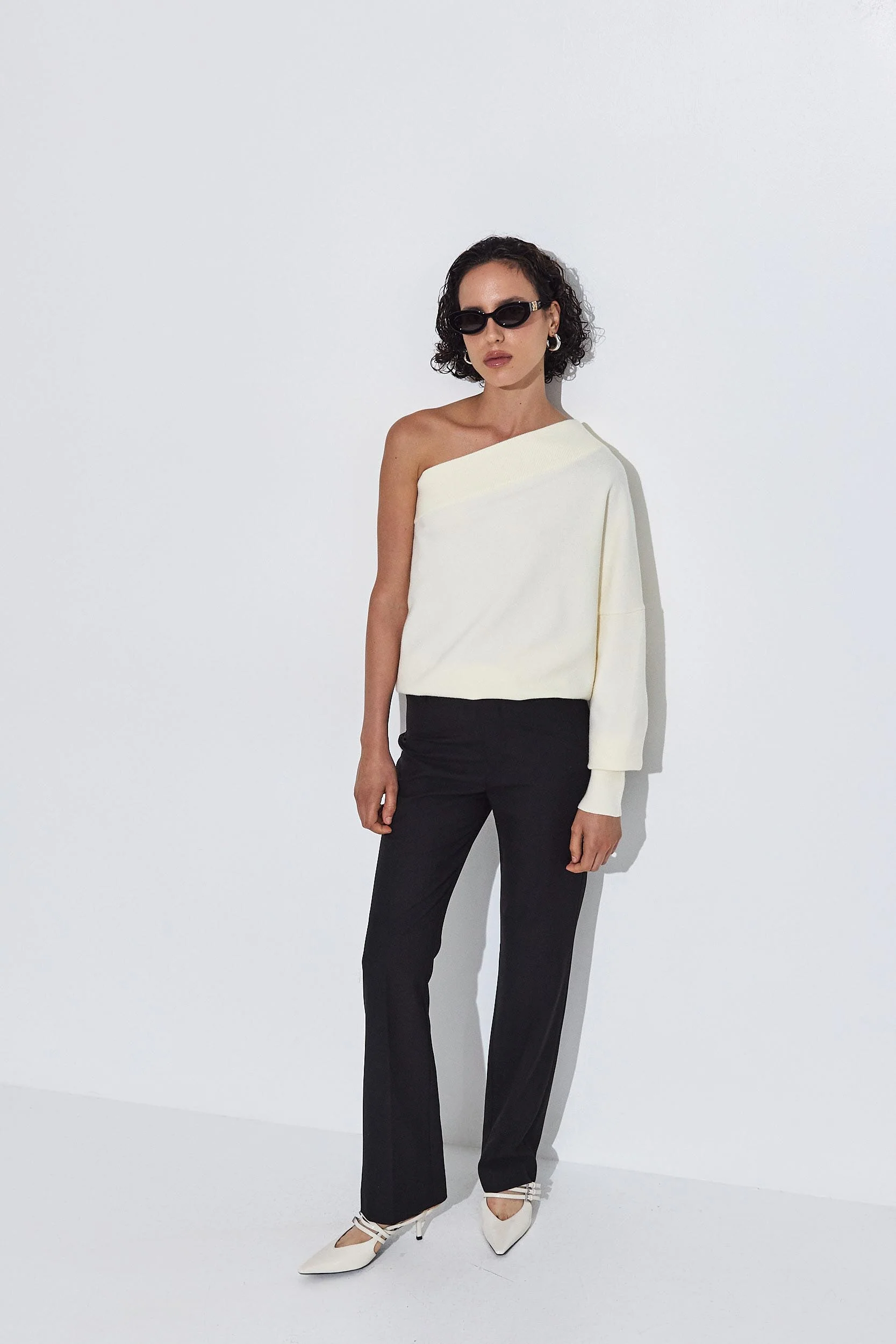 One Shoulder Jumper - Image 3