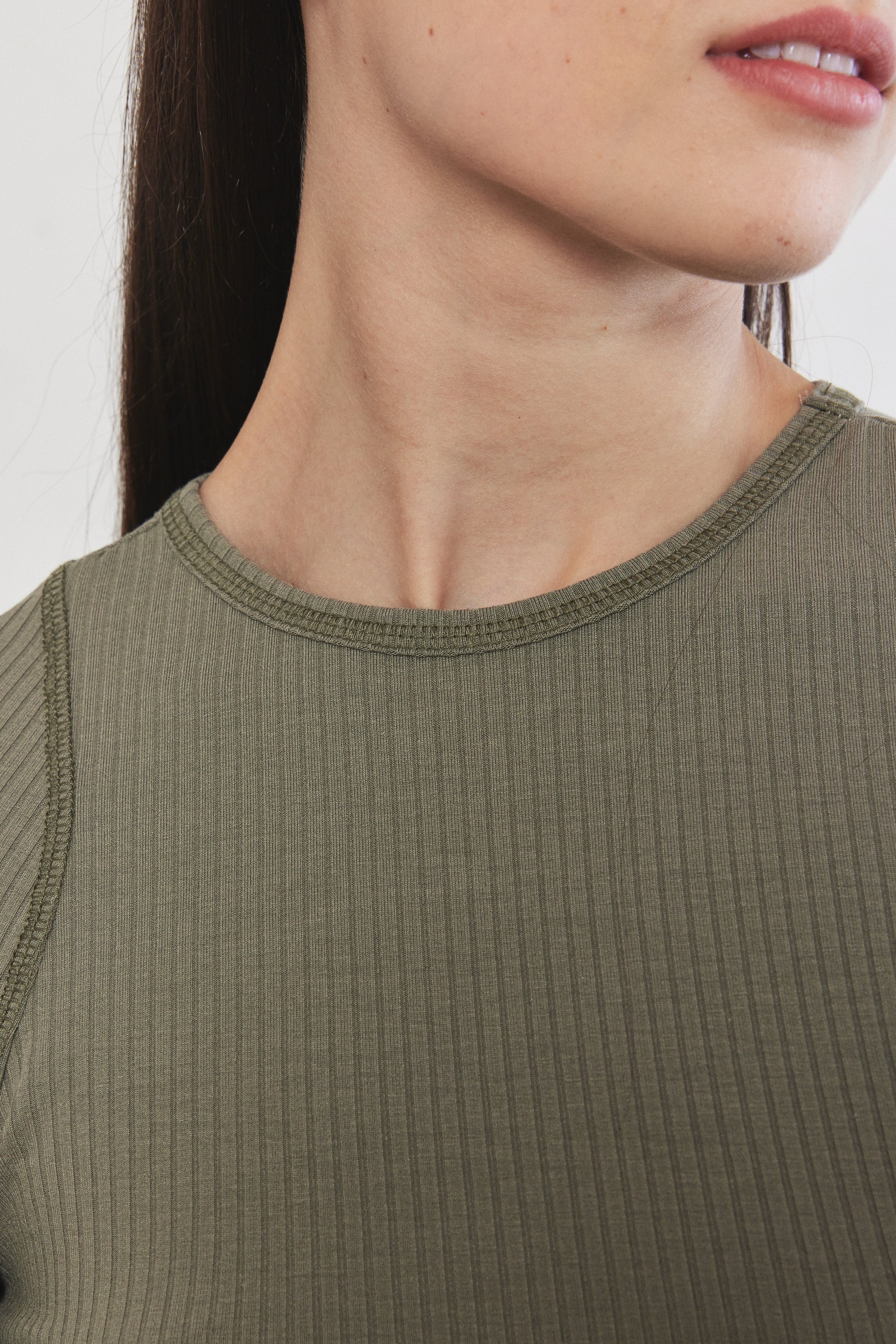 Open Back Ribbed Top - Image 4