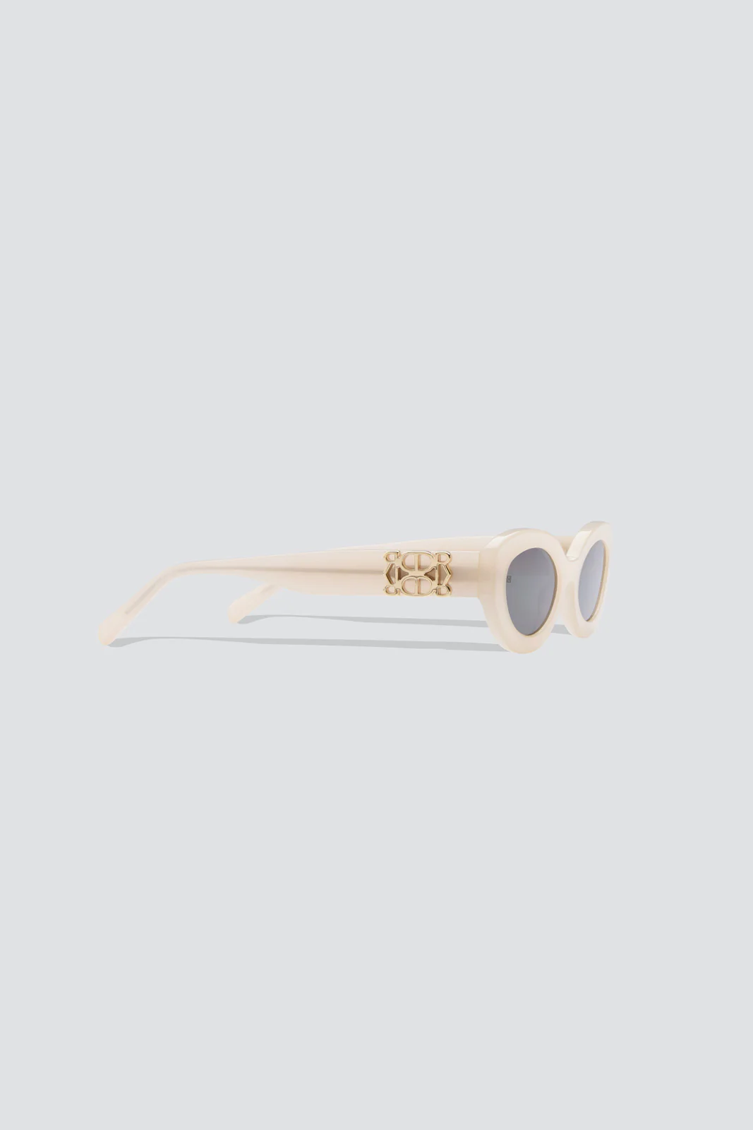 Oval Sunglasses - Image 5