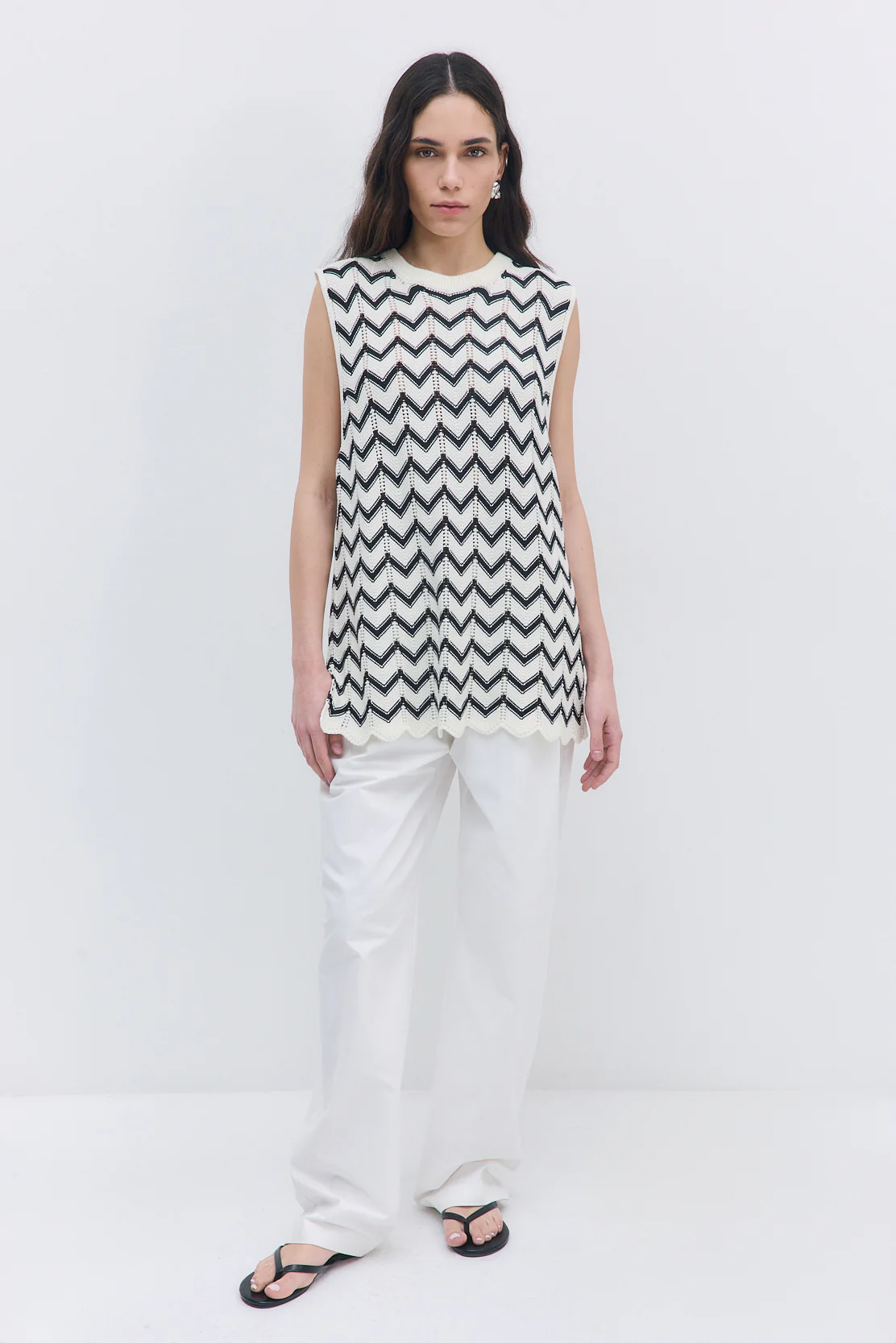 Oversized Crochet Pattern Vest - Image 3
