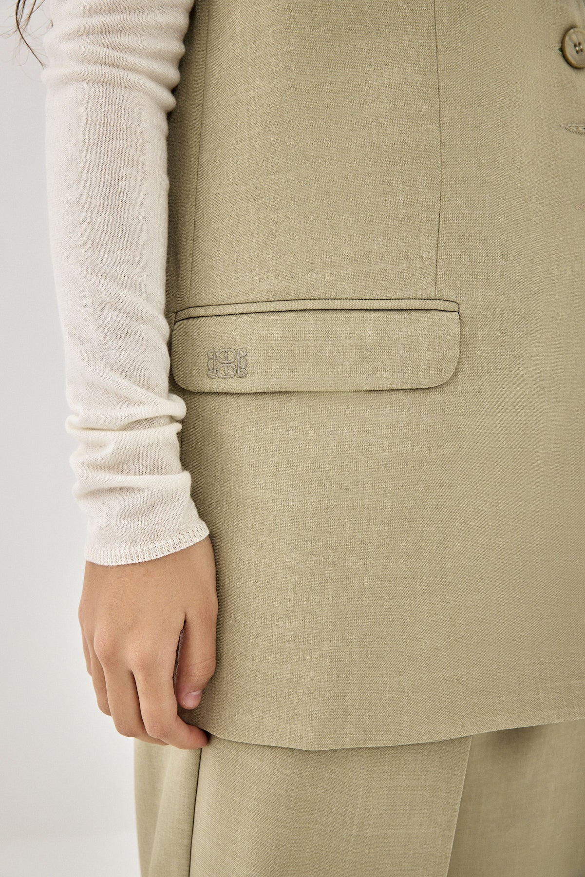 Oversized Tailored Daddy Vest - Image 7