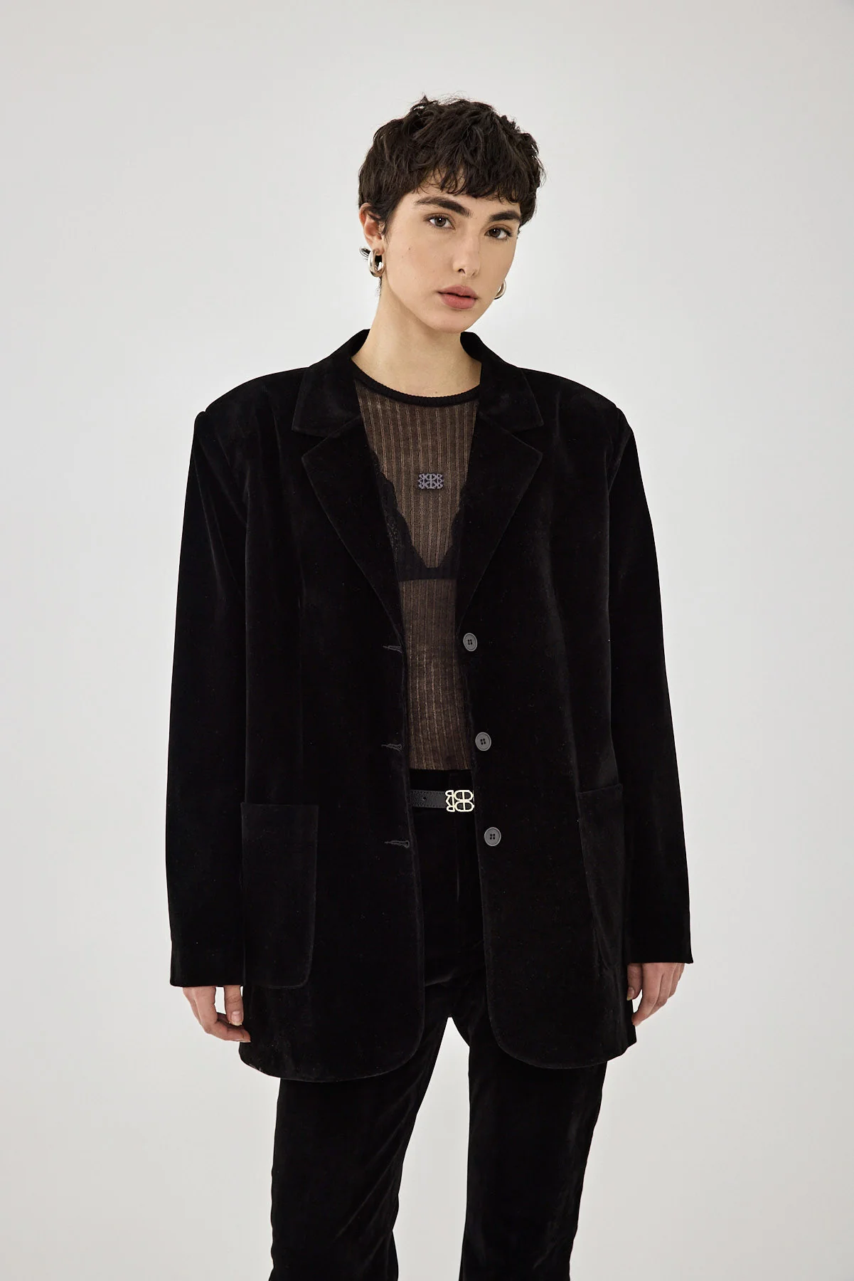Oversized Rigid Velvet Blazer