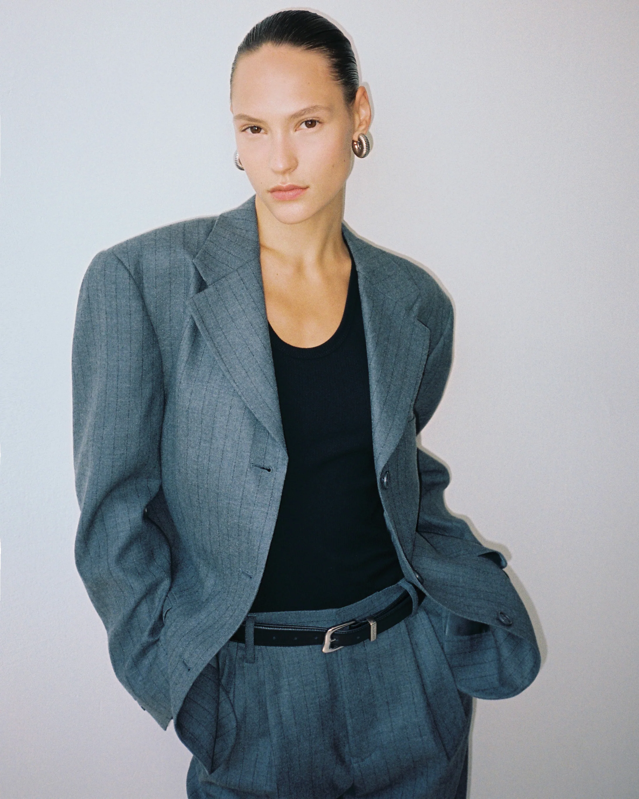 Oversized Wool Daddy Blazer - Image 9