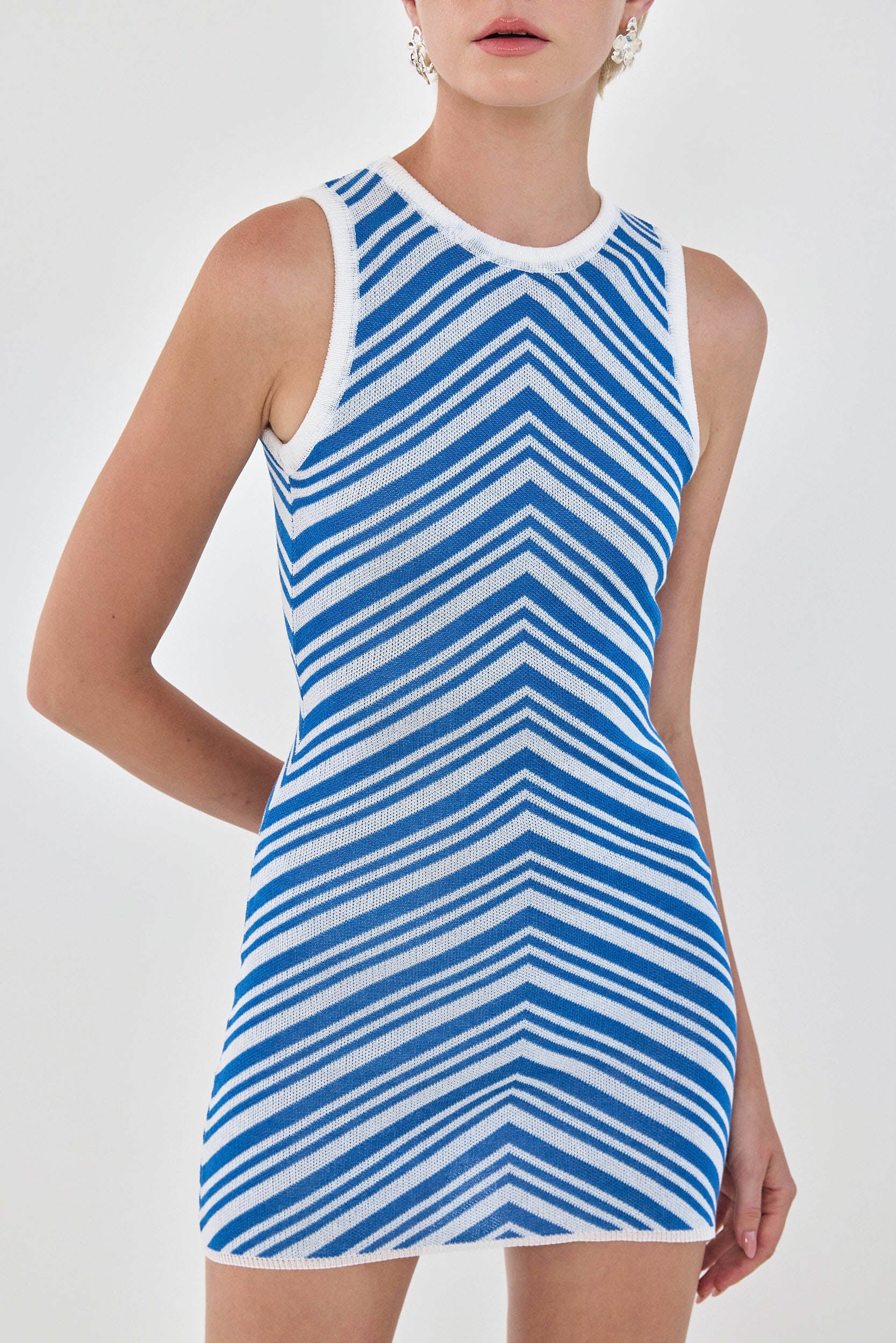 Pattern Knitted Open Back Mini Dress - Image 7