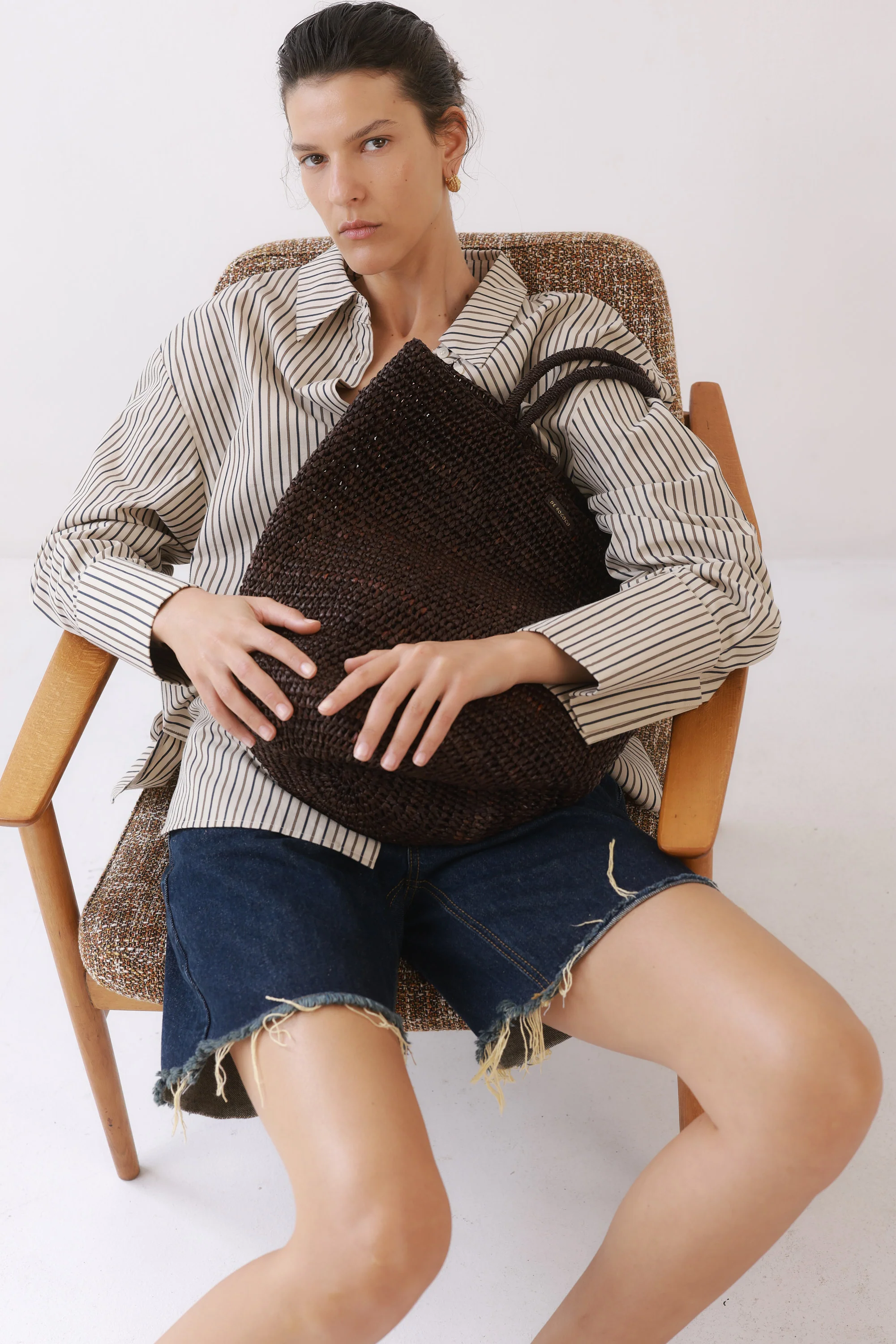 Raffia Crochet Bucket Bag - Image 8