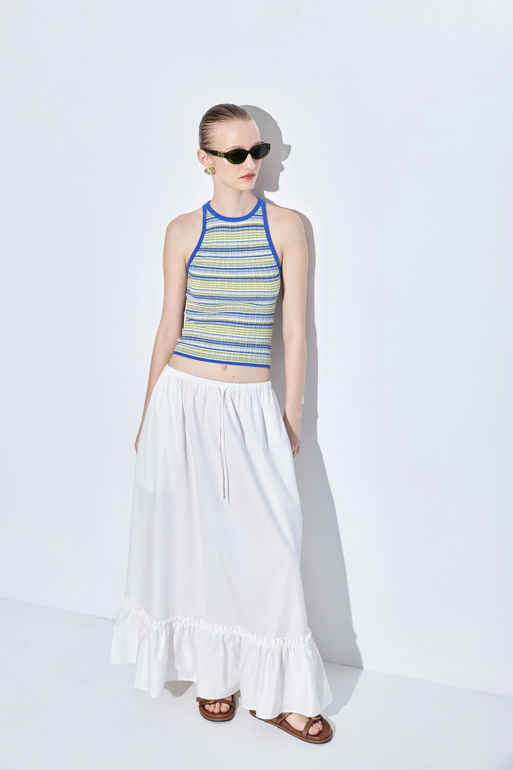 Ribbed Crew Neck Tank Top - Image 3