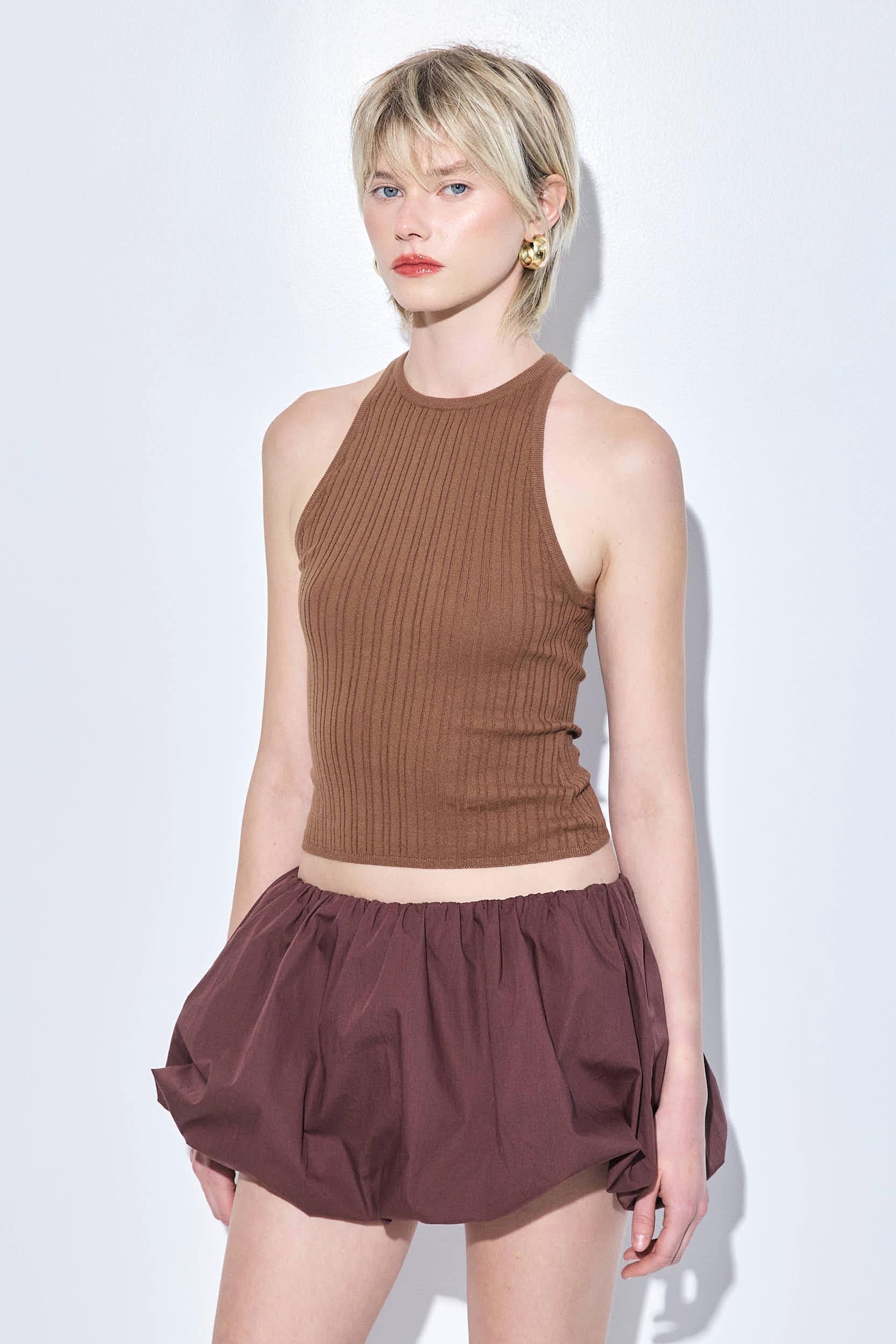 Ribbed Crew Neck Tank Top - Image 4