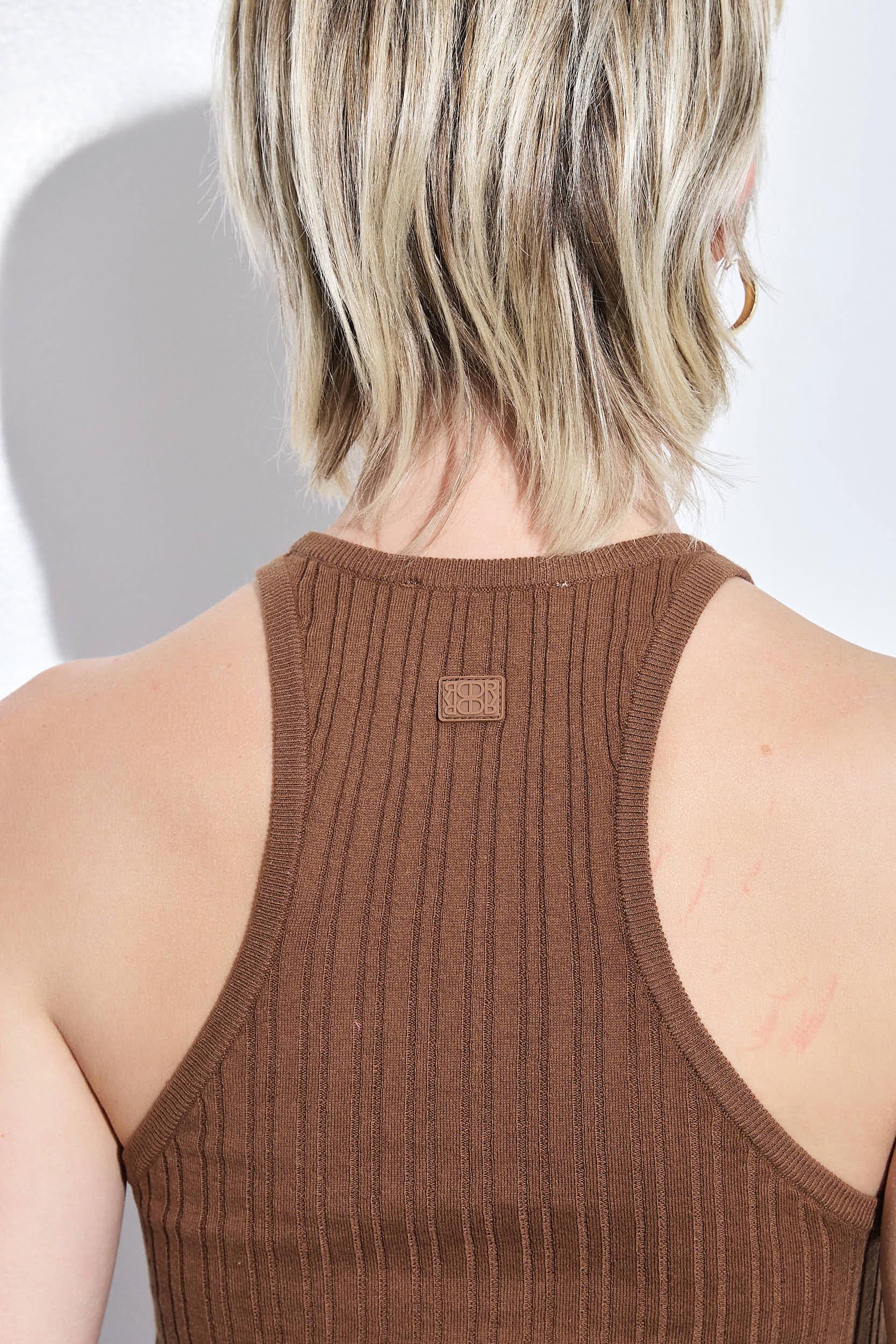 Ribbed Crew Neck Tank Top - Image 6