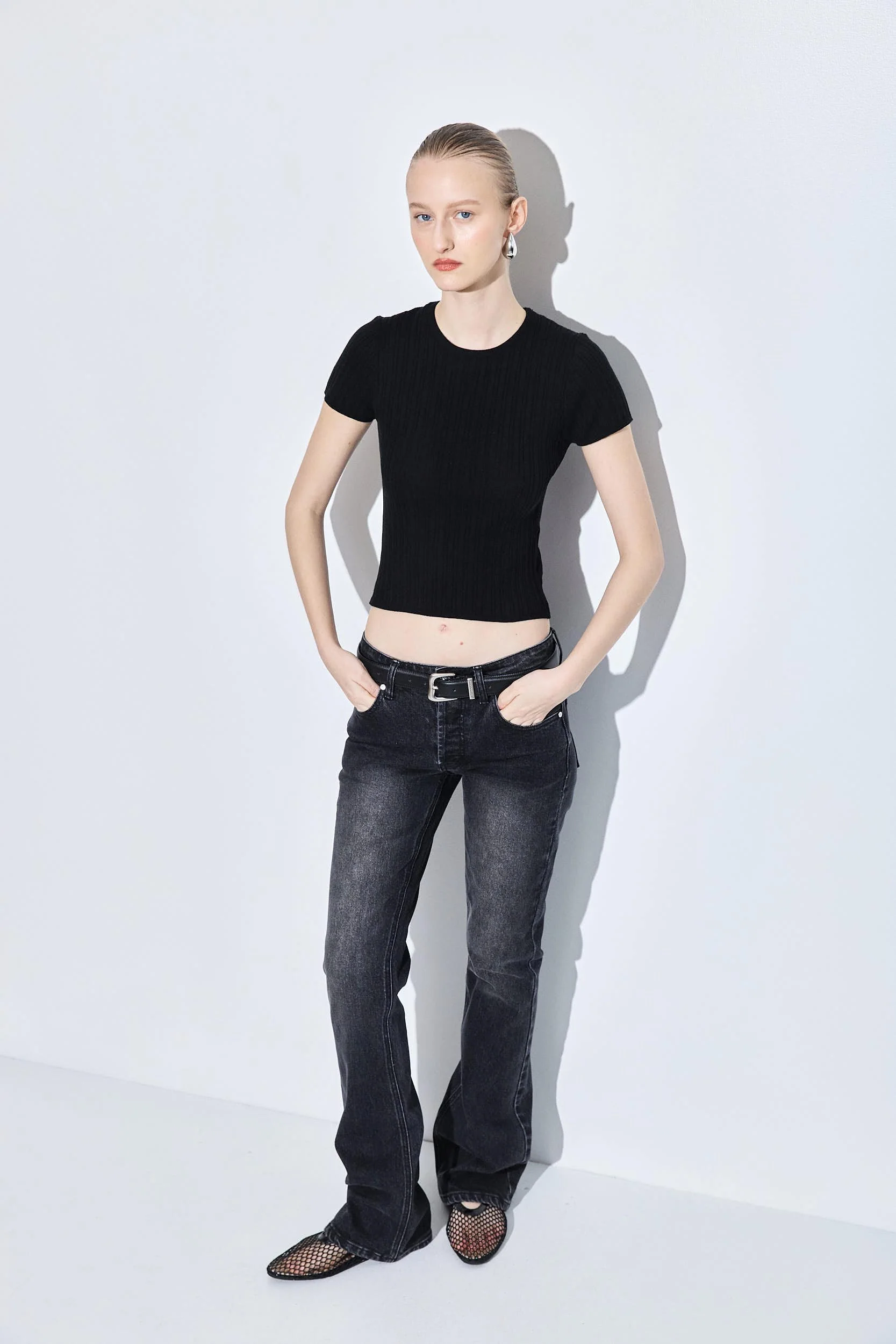 Ribbed Crew Neck Tee - Image 4
