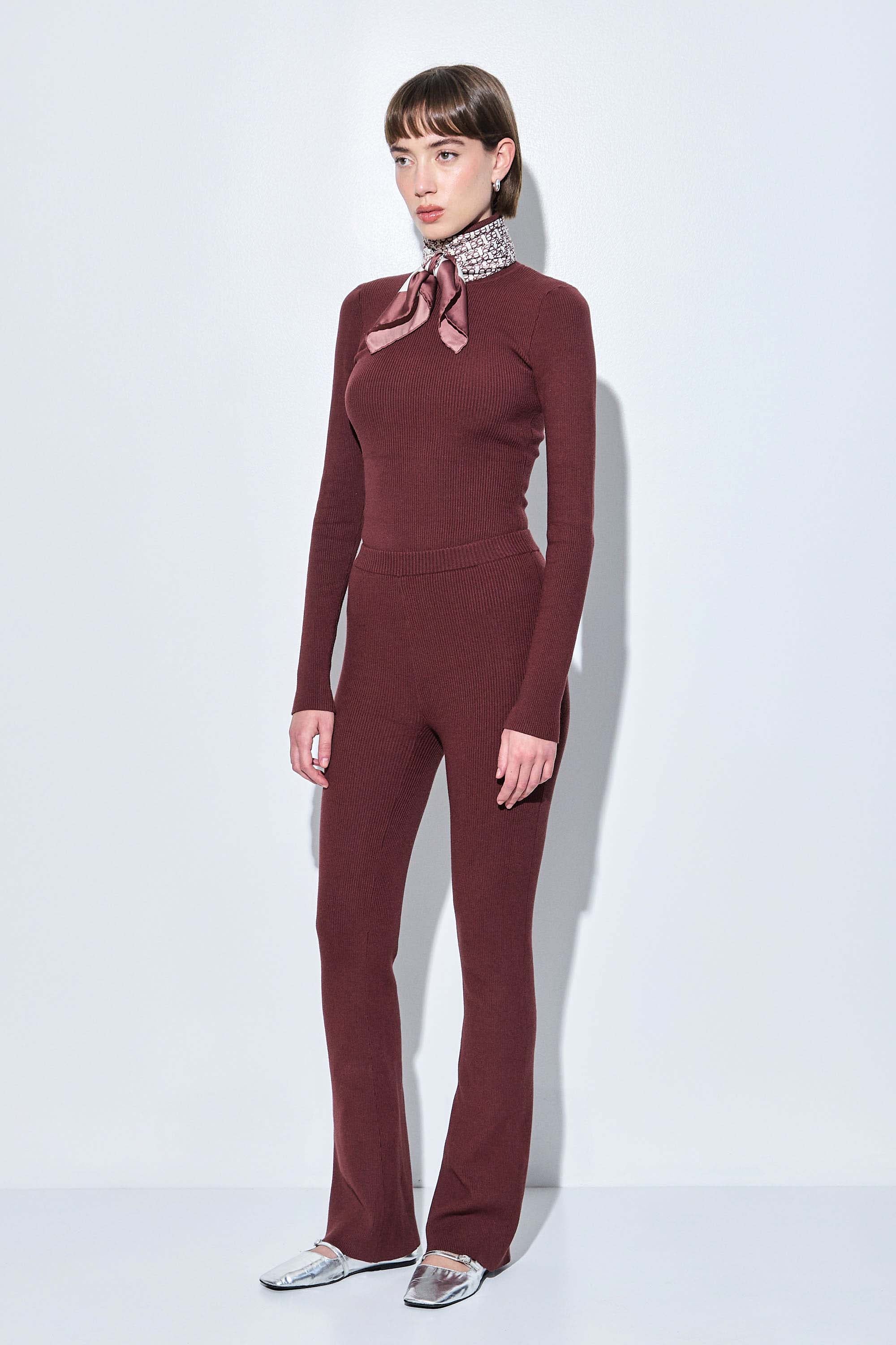 Ribbed Flared Leggings - Image 4