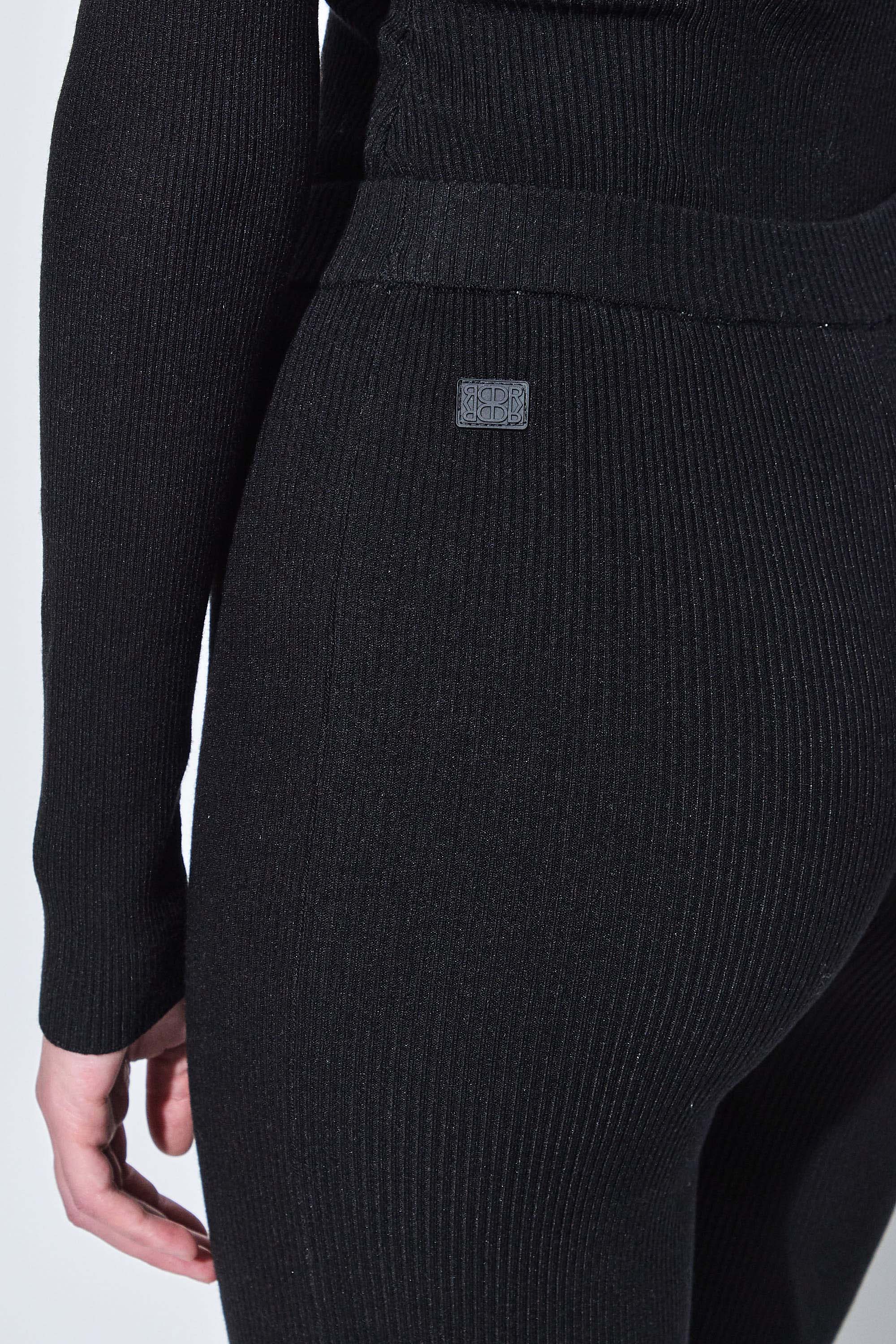 Ribbed Flared Leggings - Image 6