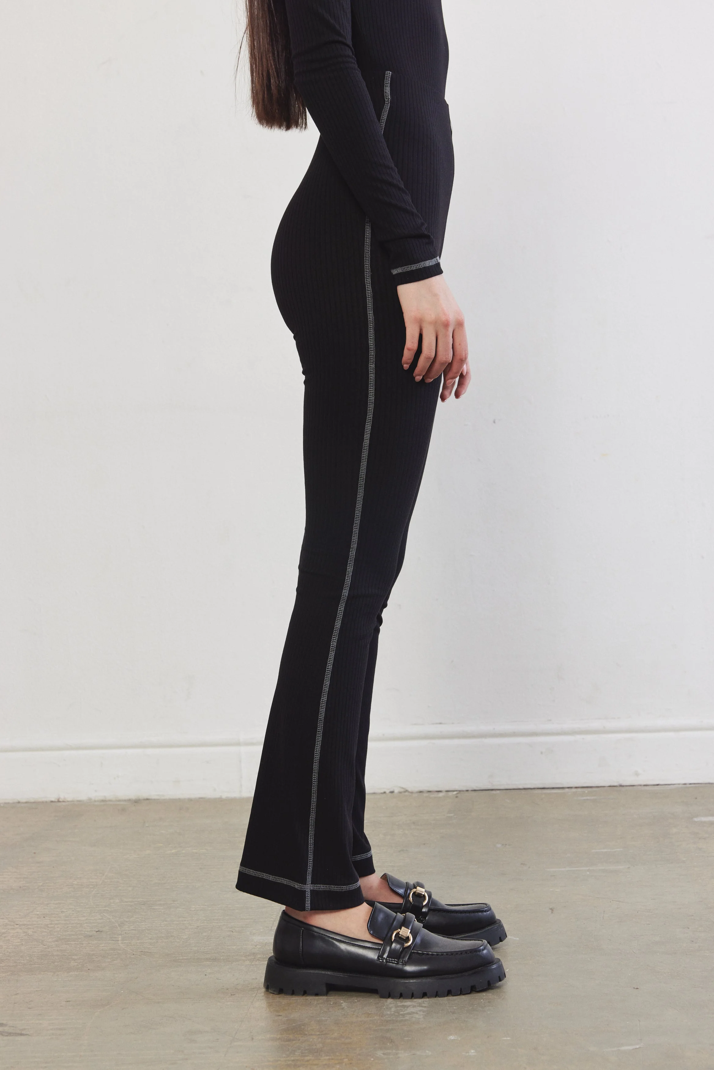 Ribbed Flat-Lock Flare Leggings - Image 7