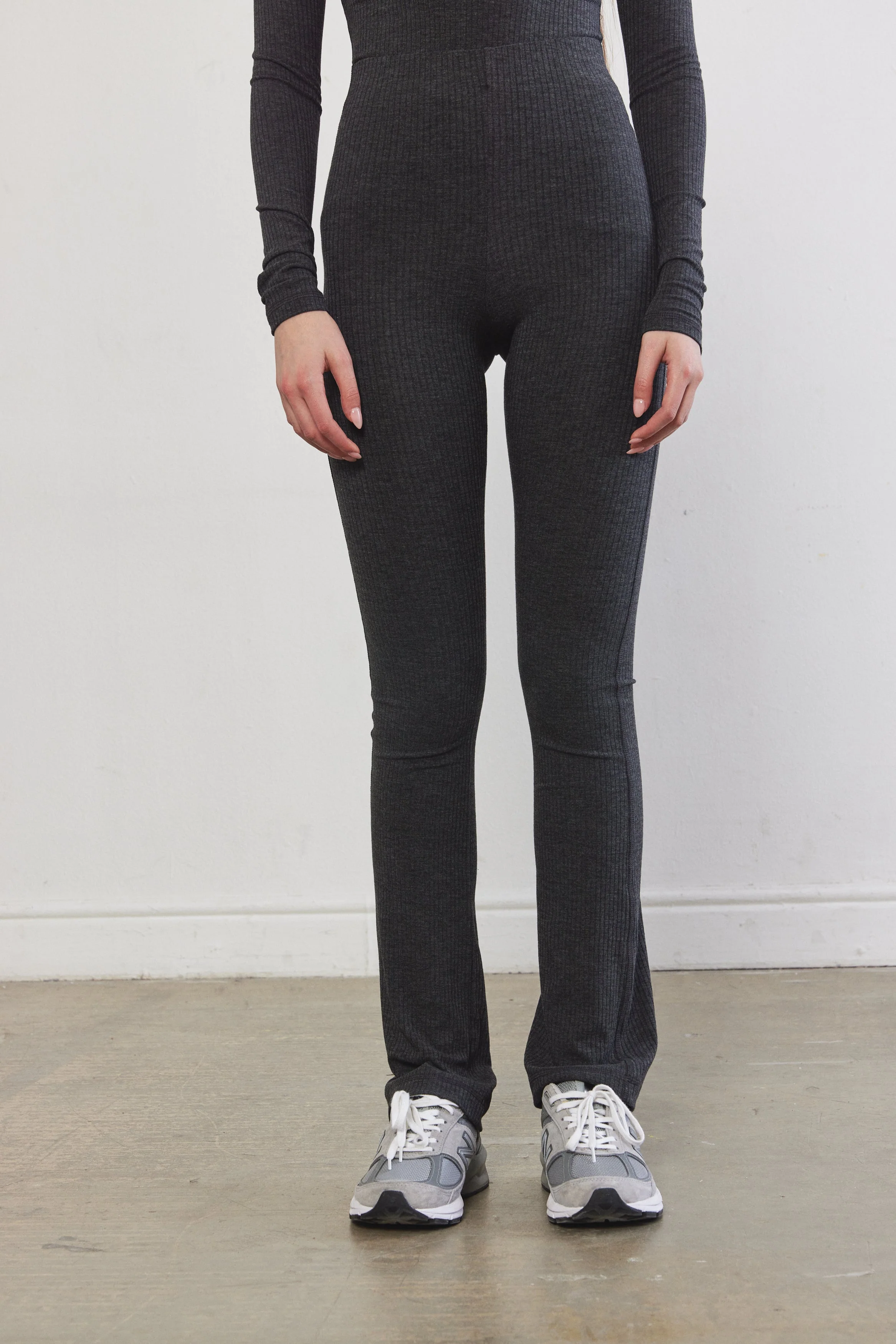 Ribbed Flat-Lock Flare Leggings - Image 2
