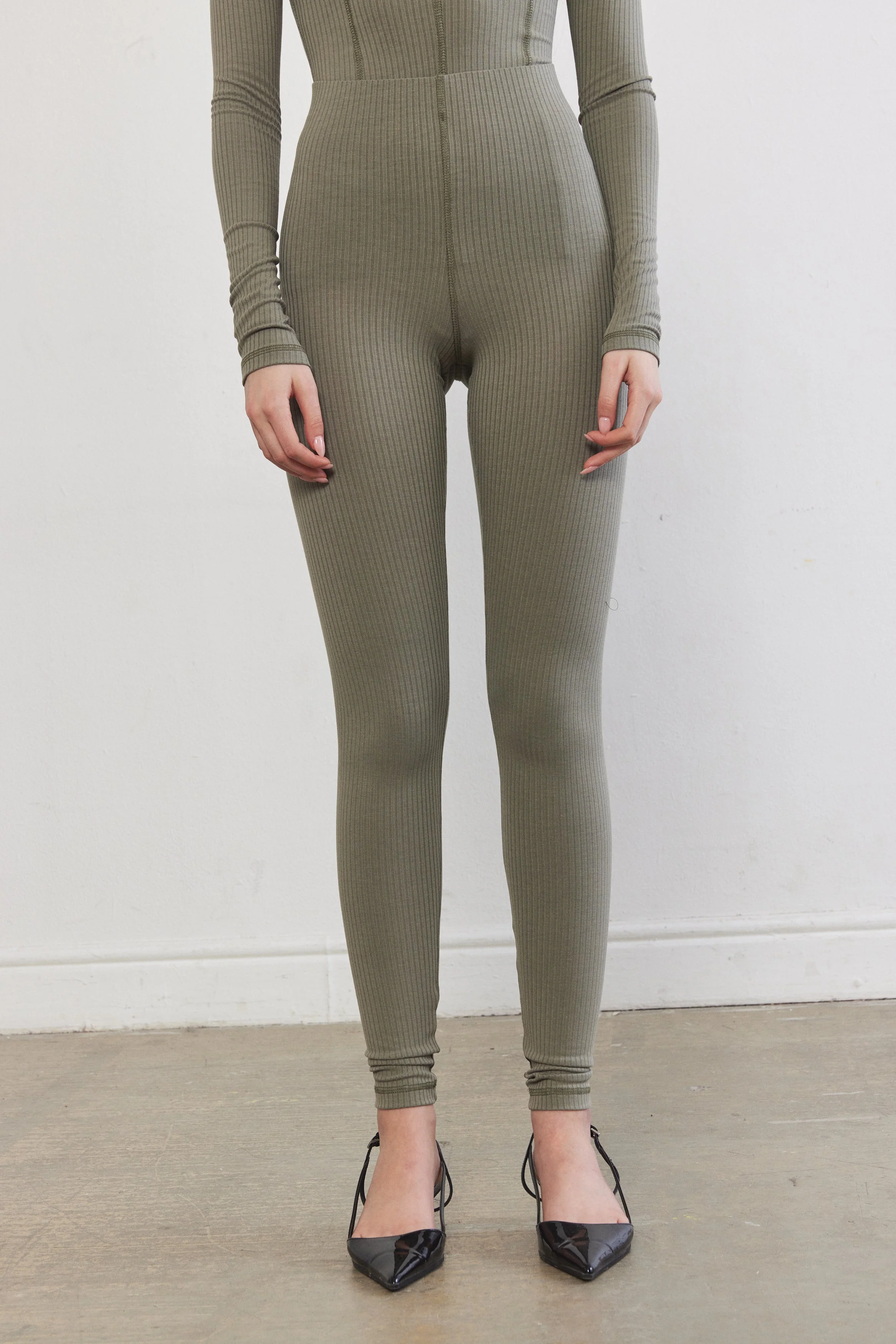 Ribbed Flat-Lock Leggings - Image 2