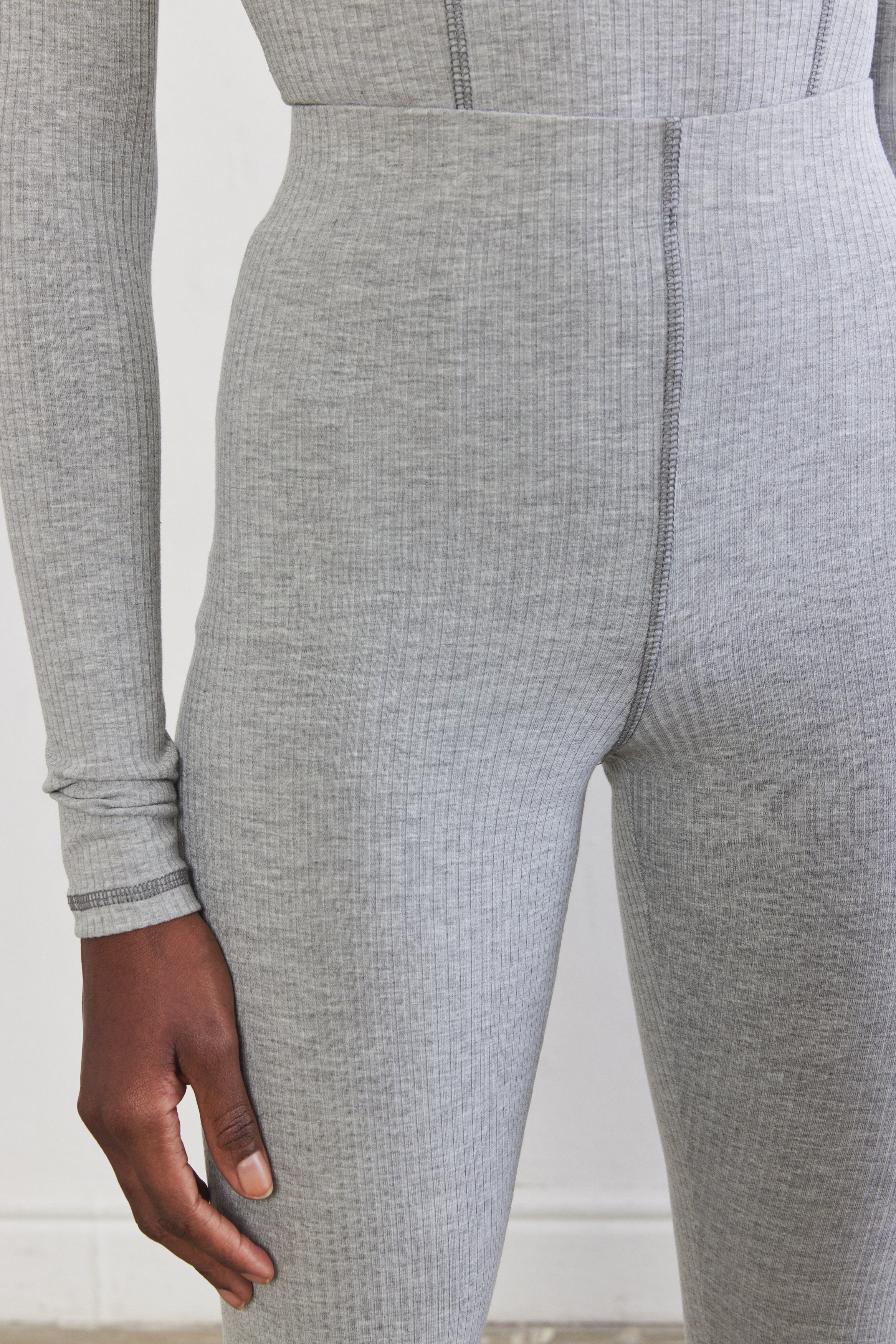 Ribbed Flat-Lock Leggings - Image 4
